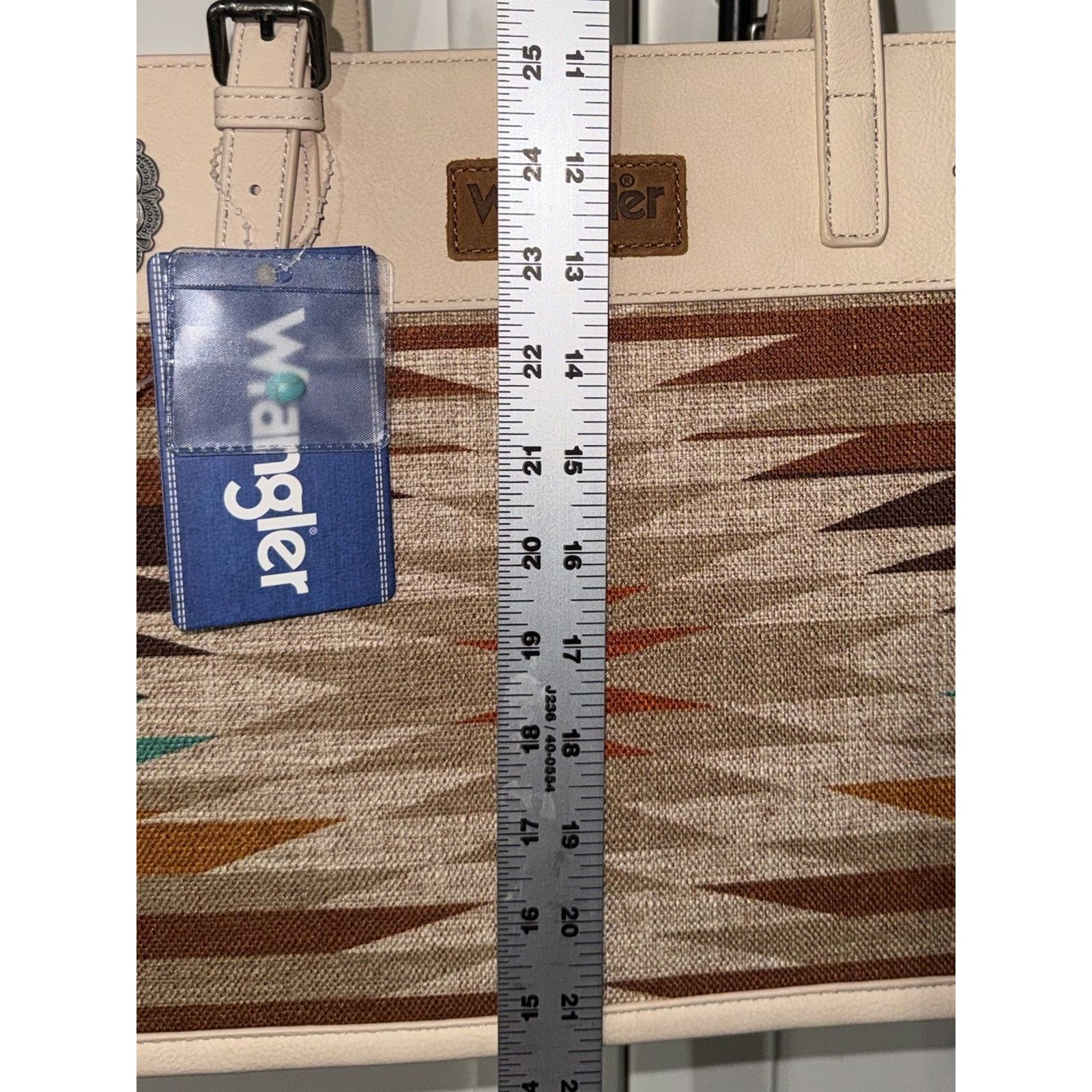 Wrangler Wrangler Beige Aztec Tote Bag WRANGLER LEATHER PATCH POCKET Size ONE SIZE - 15 Thumbnail