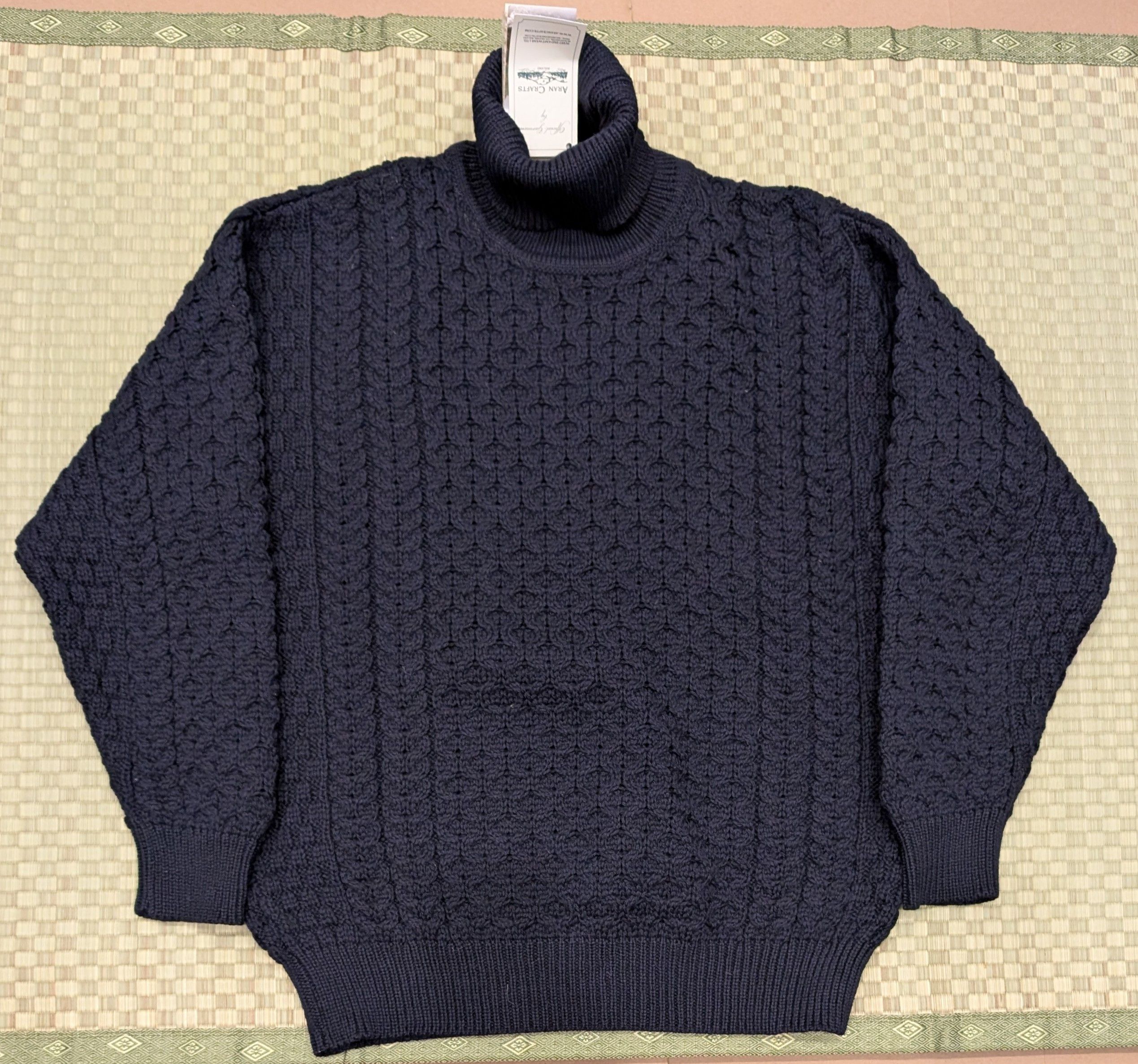Aran Crafts NWT Aran Crafts 100% Merino Wool Roll Neck Sweater Unisex Size US L / EU 52-54 / 3 - 1 Thumbnail