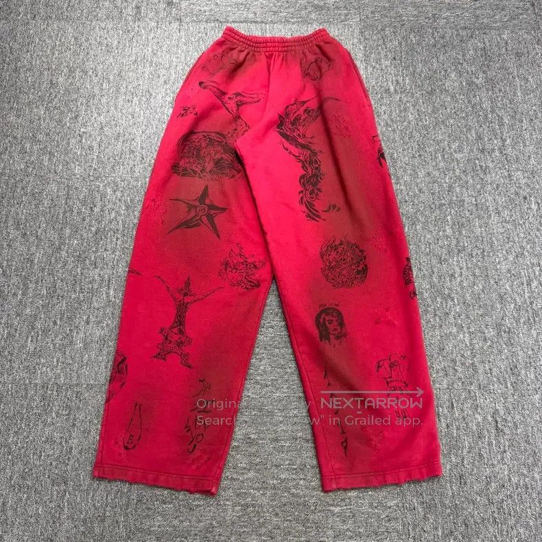 Balenciaga Balenciaga size XXS Tattoo pattern sweatpants Size US 27 - 1 Thumbnail