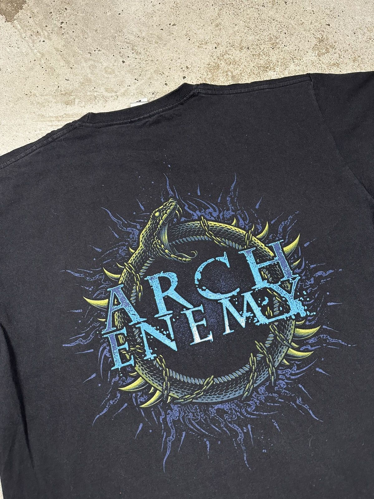 Band Tees × Vintage Vintage Y2K Arch Enemy Black Band Metal Tour Tee Size US L / EU 52-54 / 3 - 3 Thumbnail