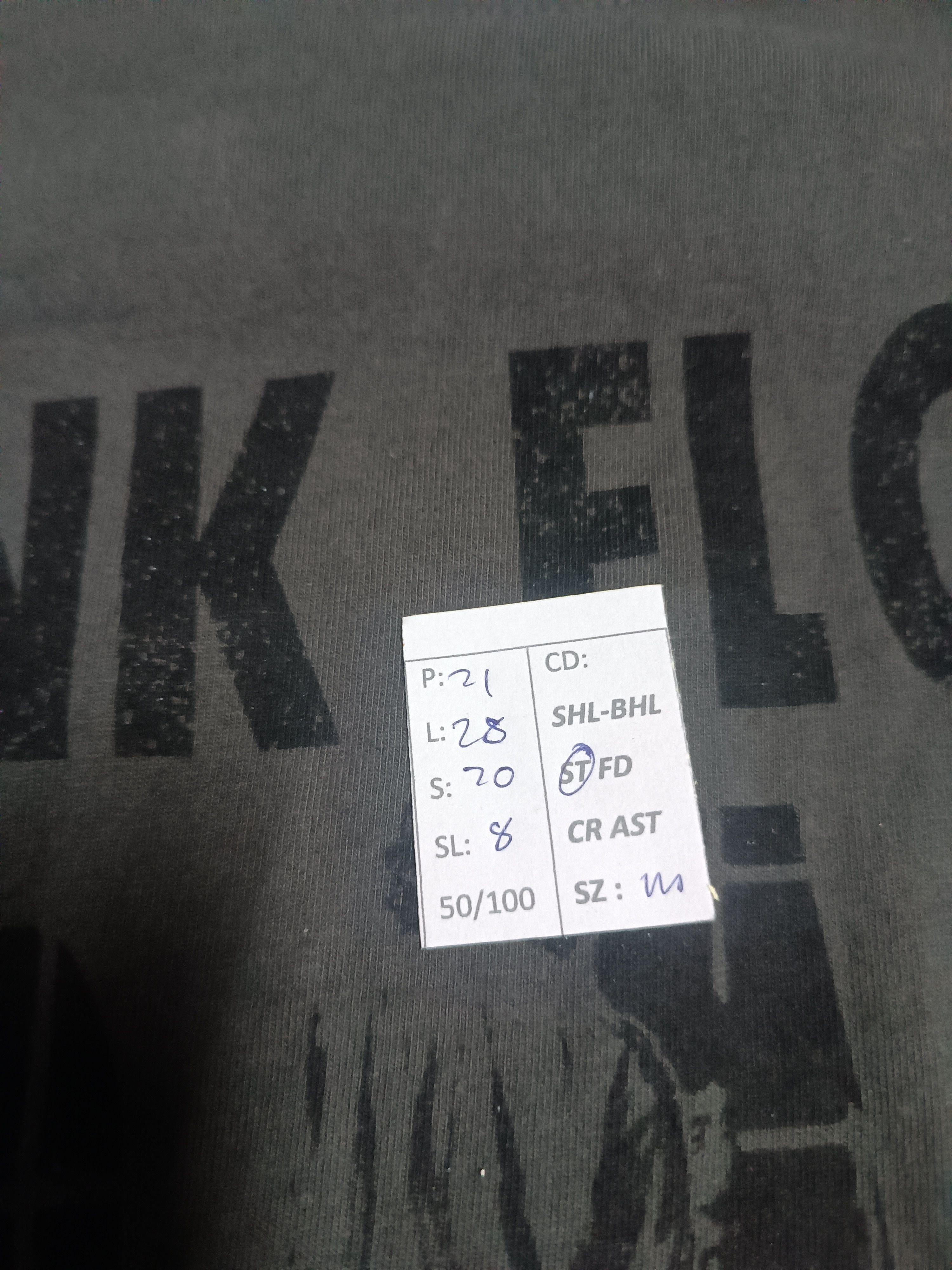 Band Tees VINTAGE PINK FLOYD TOUR PLACED '72 PAINT SPLATTER TEE rock Size US M / EU 48-50 / 2 - 21 Thumbnail