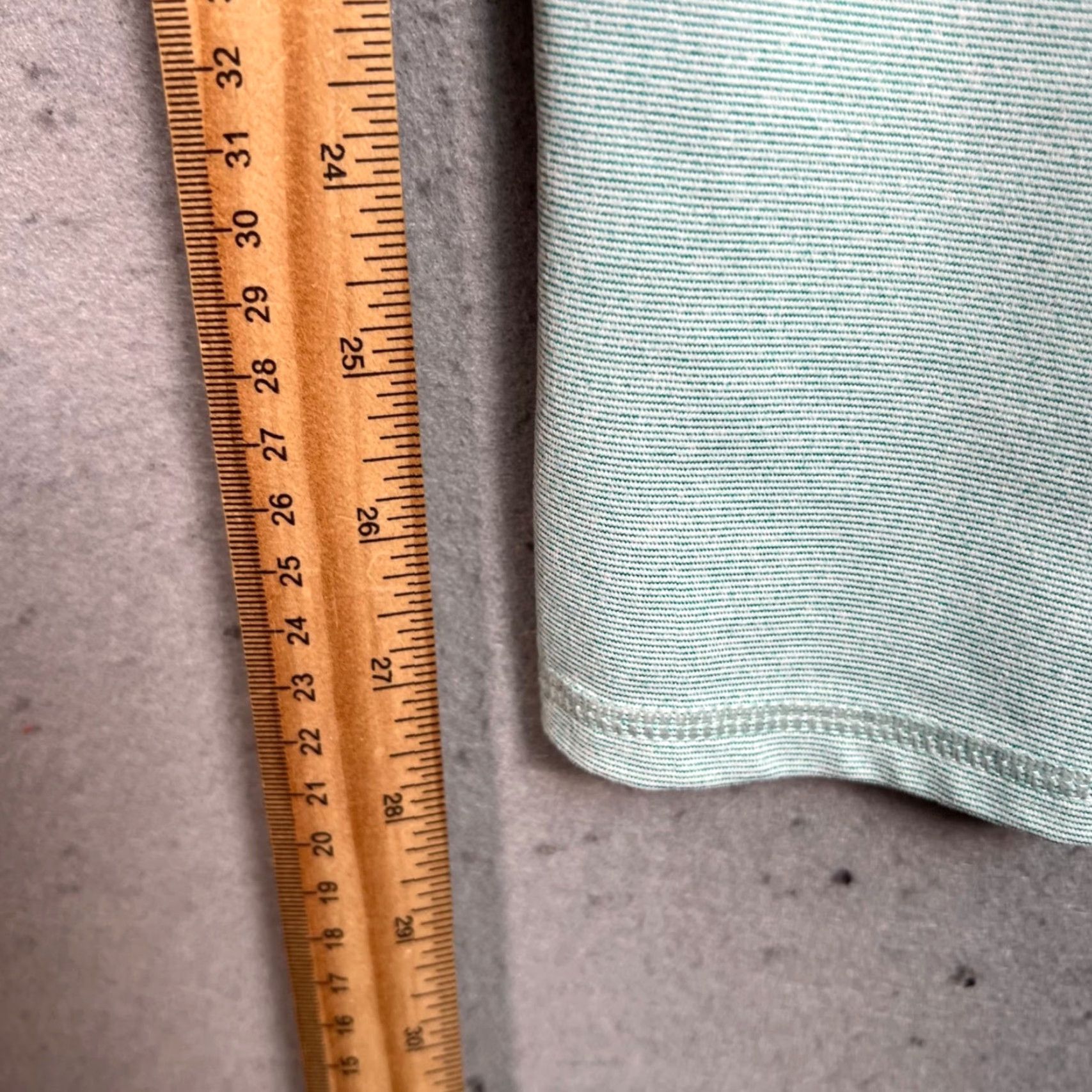 Fabletics VINTAGE Fabletics Leggings High-Waisted Size XS Mint Green Athletic Gym Yoga Womens Size 26" / US 2 / IT 38 - 7 Thumbnail