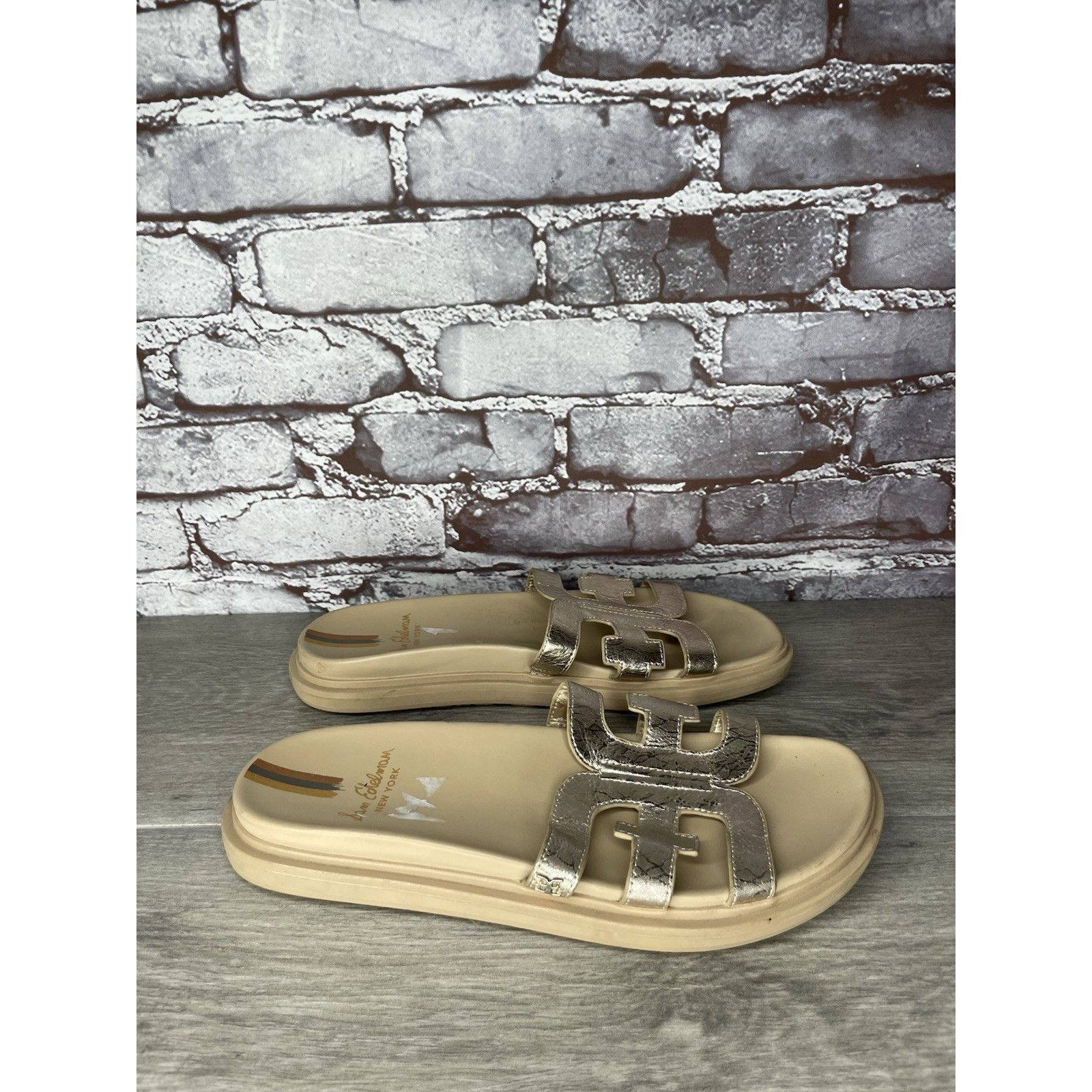 Sam Edelman Sam Edelman Valeri Metallic Gold Leather Slides Sandals Wome Size US 9 / IT 39 - 4 Thumbnail