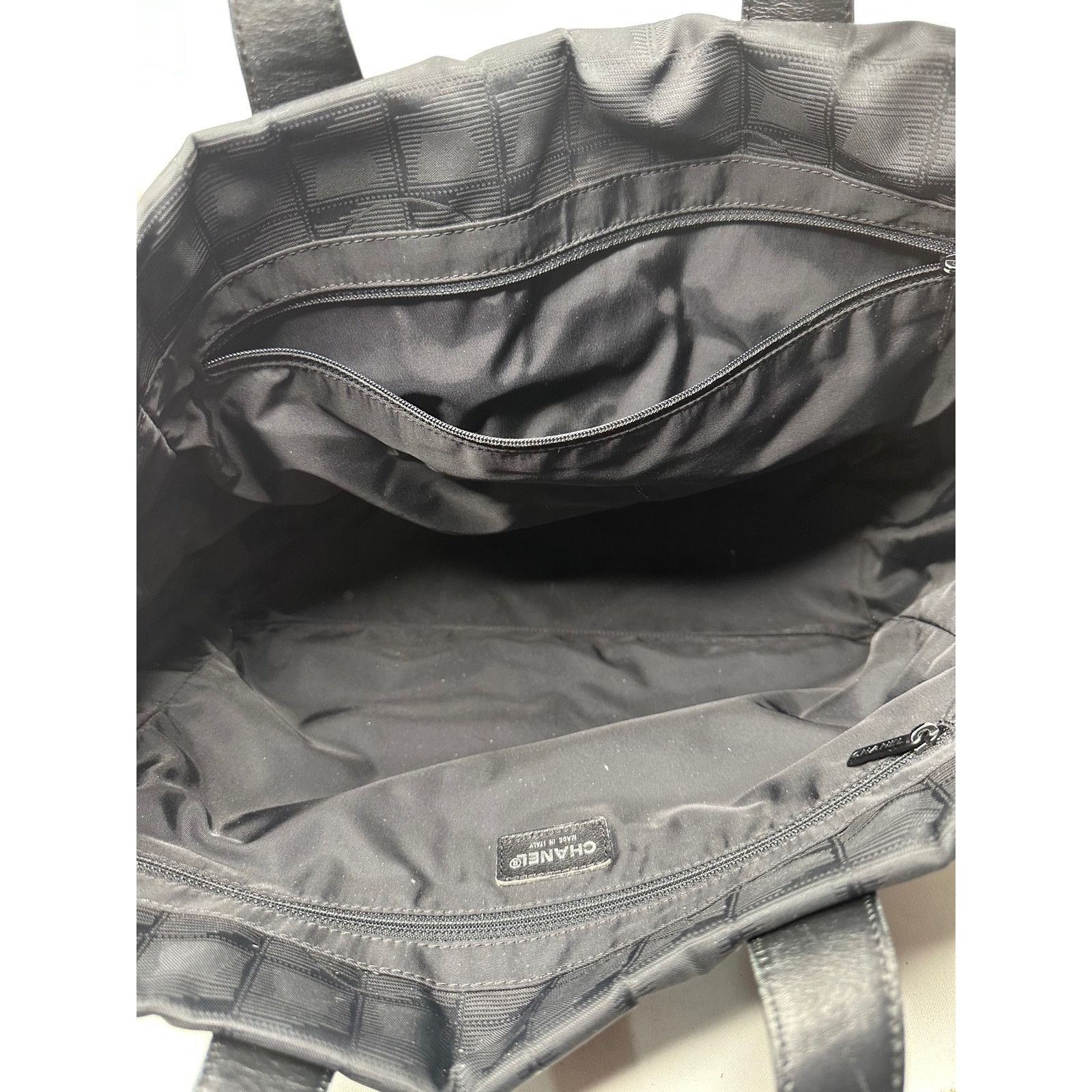 Chanel CHANEL Black Nylon Travel Line Tote Bag Size ONE SIZE - 19 Thumbnail