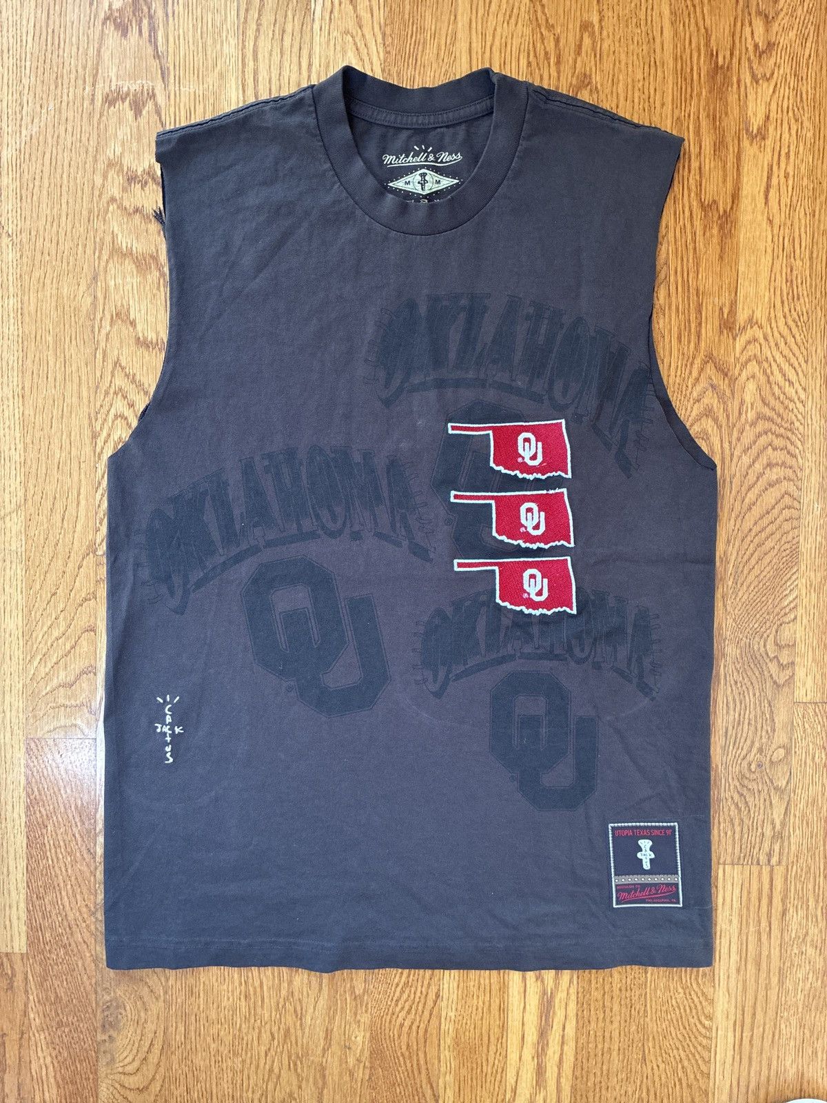 Mitchell & Ness × Travis Scott Travis Scott Oklahoma University Cactus Jack Mitchell & Ness Size US M / EU 48-50 / 2 - 1 Thumbnail
