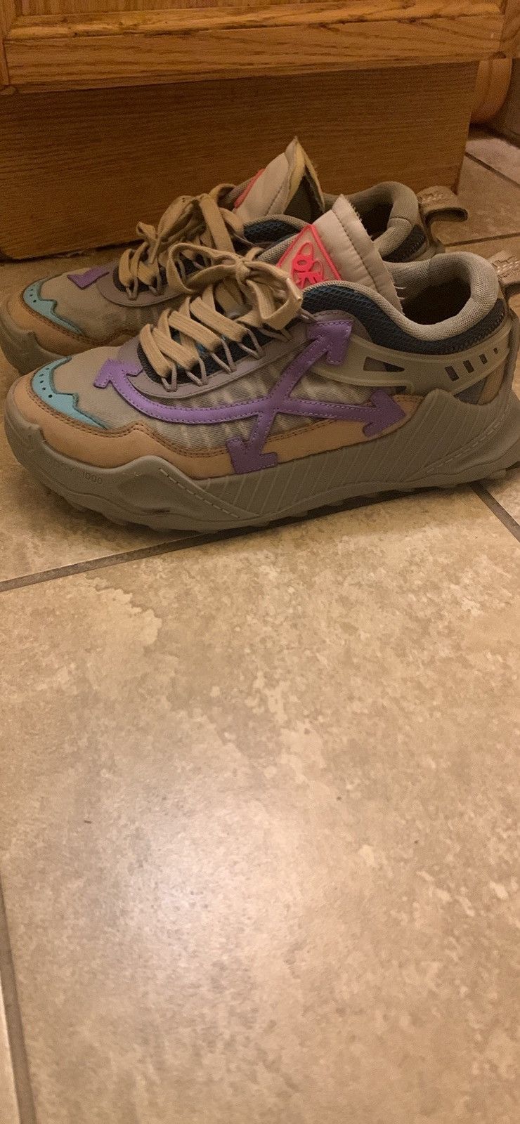 OFF WHITE ODSY-1000