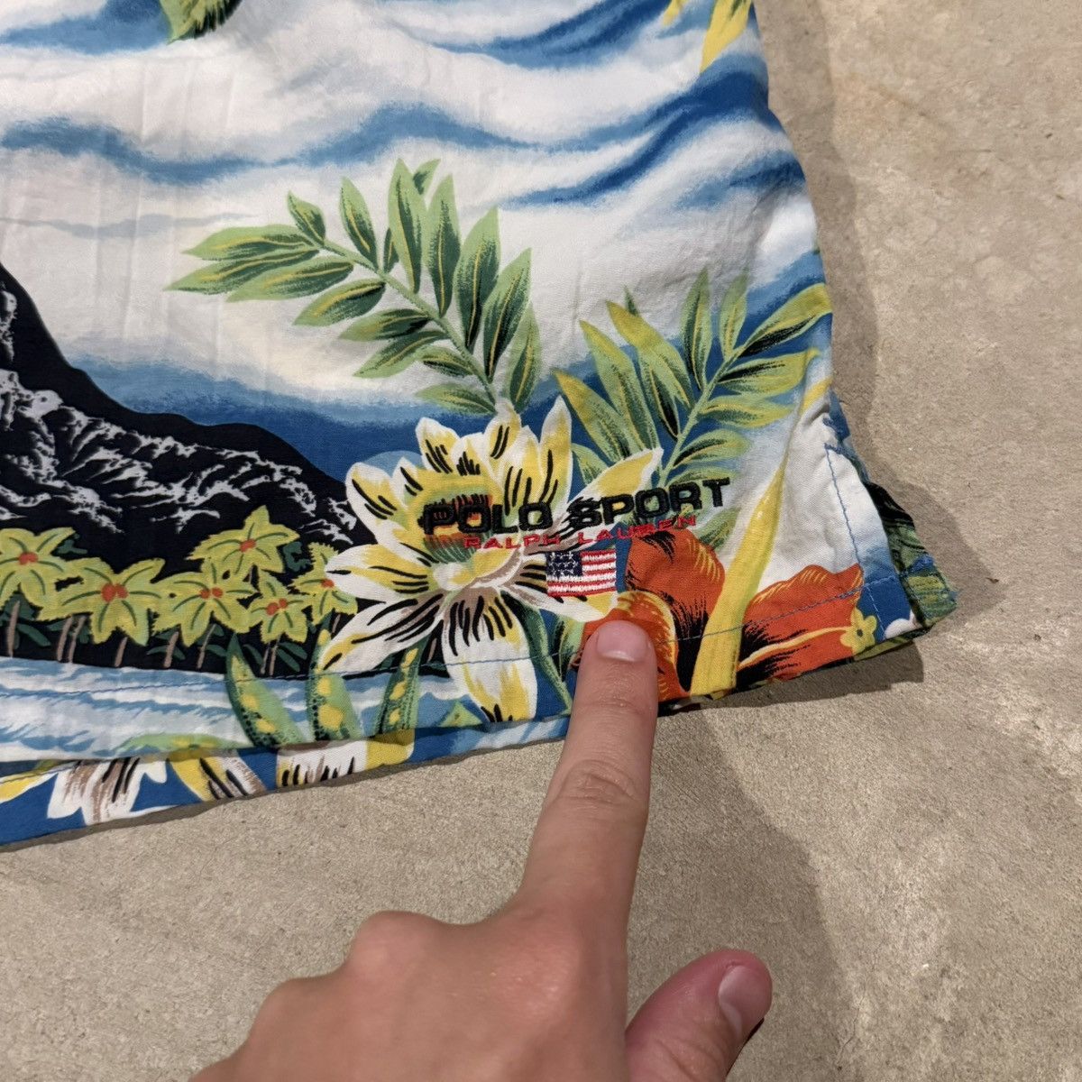 Polo Ralph Lauren Vtg 90s Polo Sport Hawaiian Floral Print Nylon Swim Shorts Size US 36 / EU 52 - 3 Thumbnail