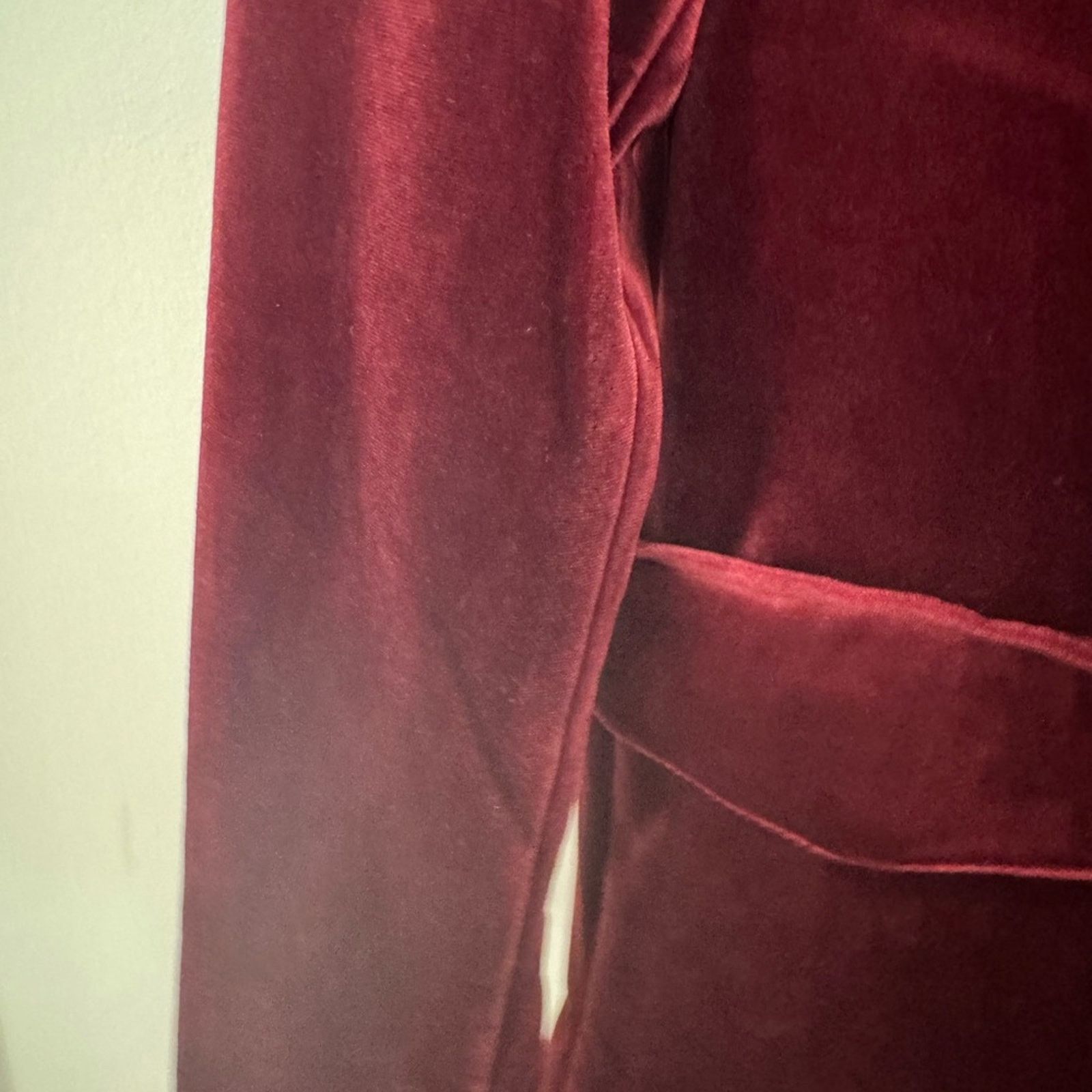 BLANKNYC Blank nyc red velvet blazer Classic single button medium Size M / US 6-8 / IT 42-44 - 5 Thumbnail