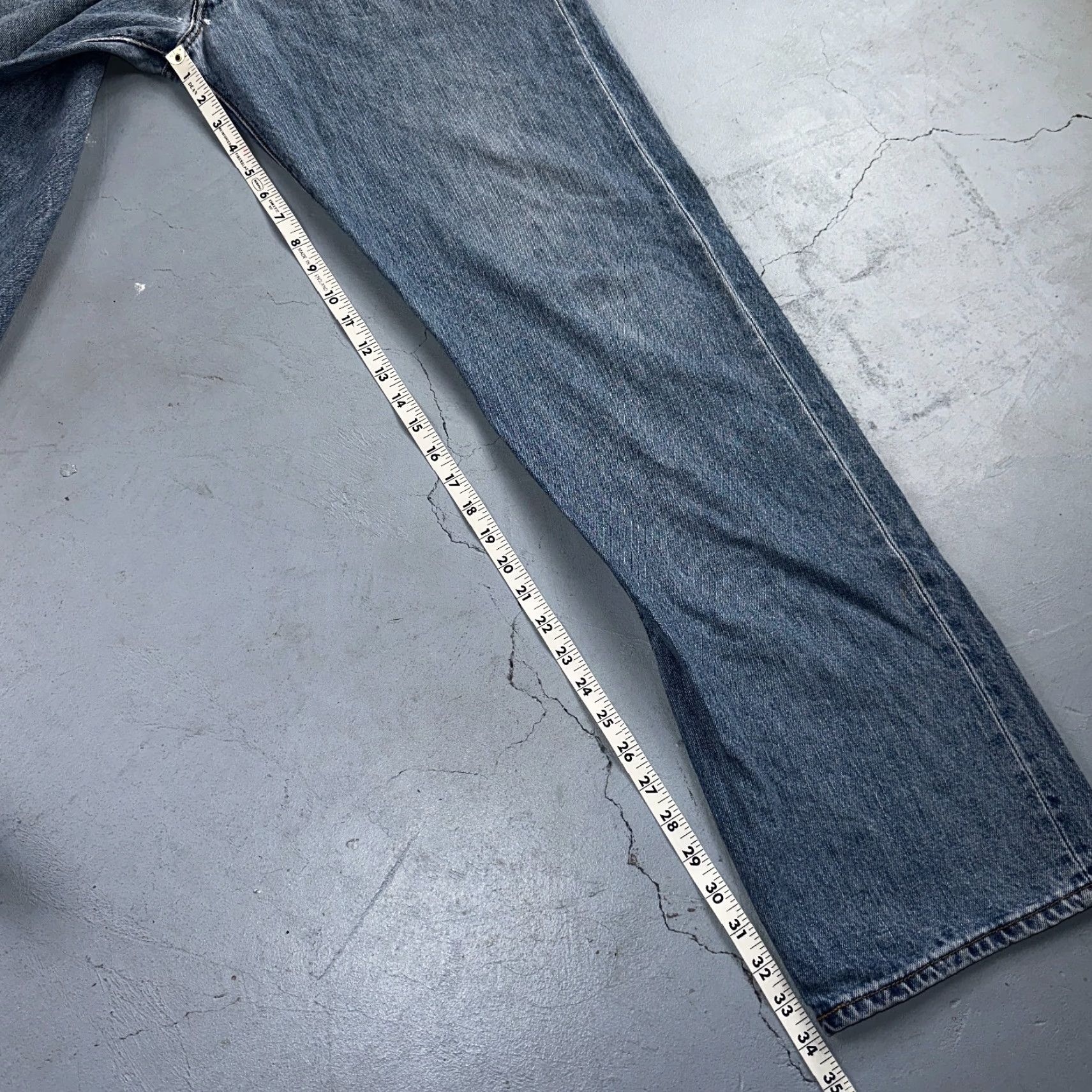Levi's VINTAGE Levi's 501 Jeans Straight Men's Blue Light Wash 38x34 90s 501 Series 5-Pocket Denim Cotton Regular Size US 38 / EU 54 - 5 Thumbnail