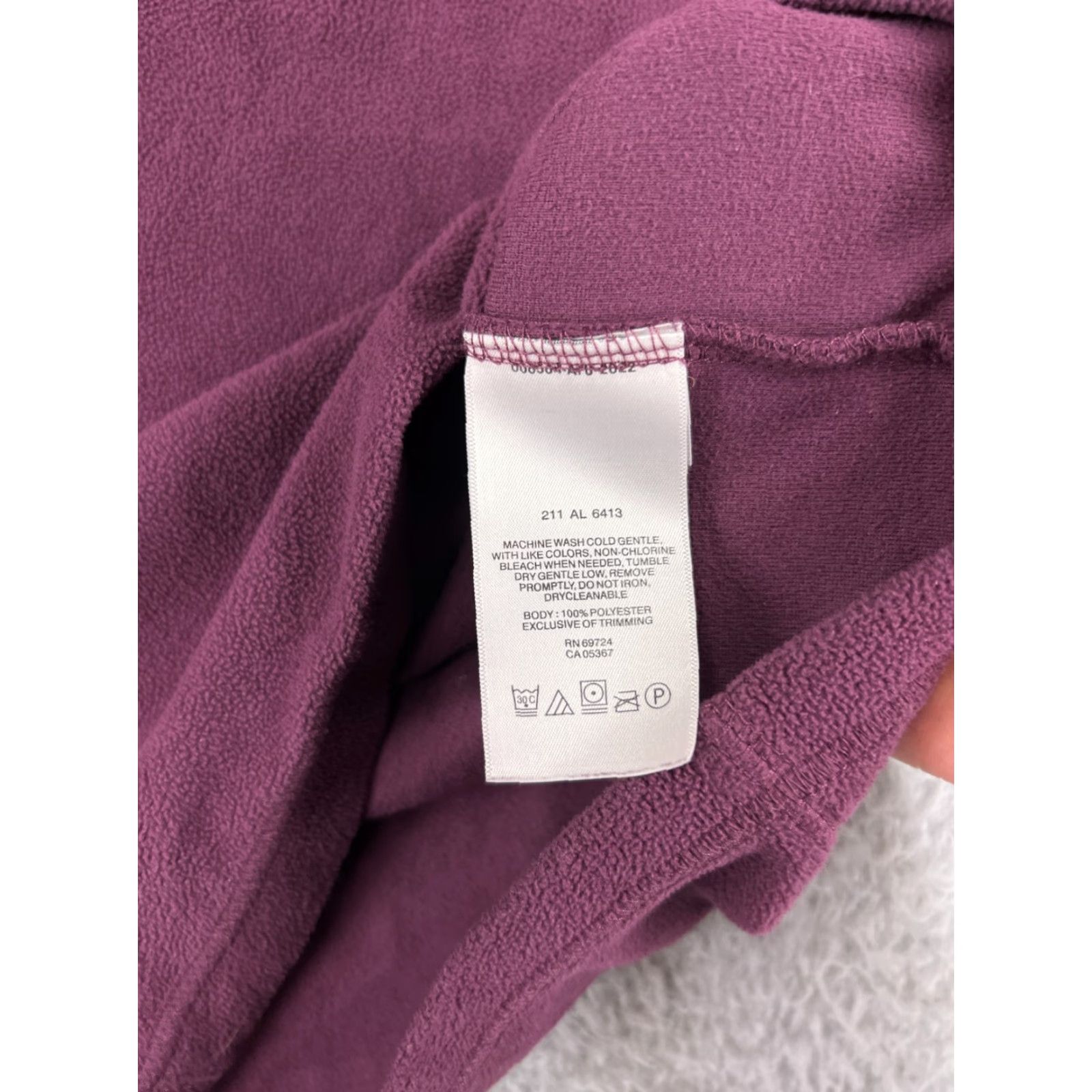 Vintage Columbia Sweater Womens Small Purple Fleece 1/4 Zip Mock Neck Polyester Hiking Size S / US 4 / IT 40 - 7 Thumbnail
