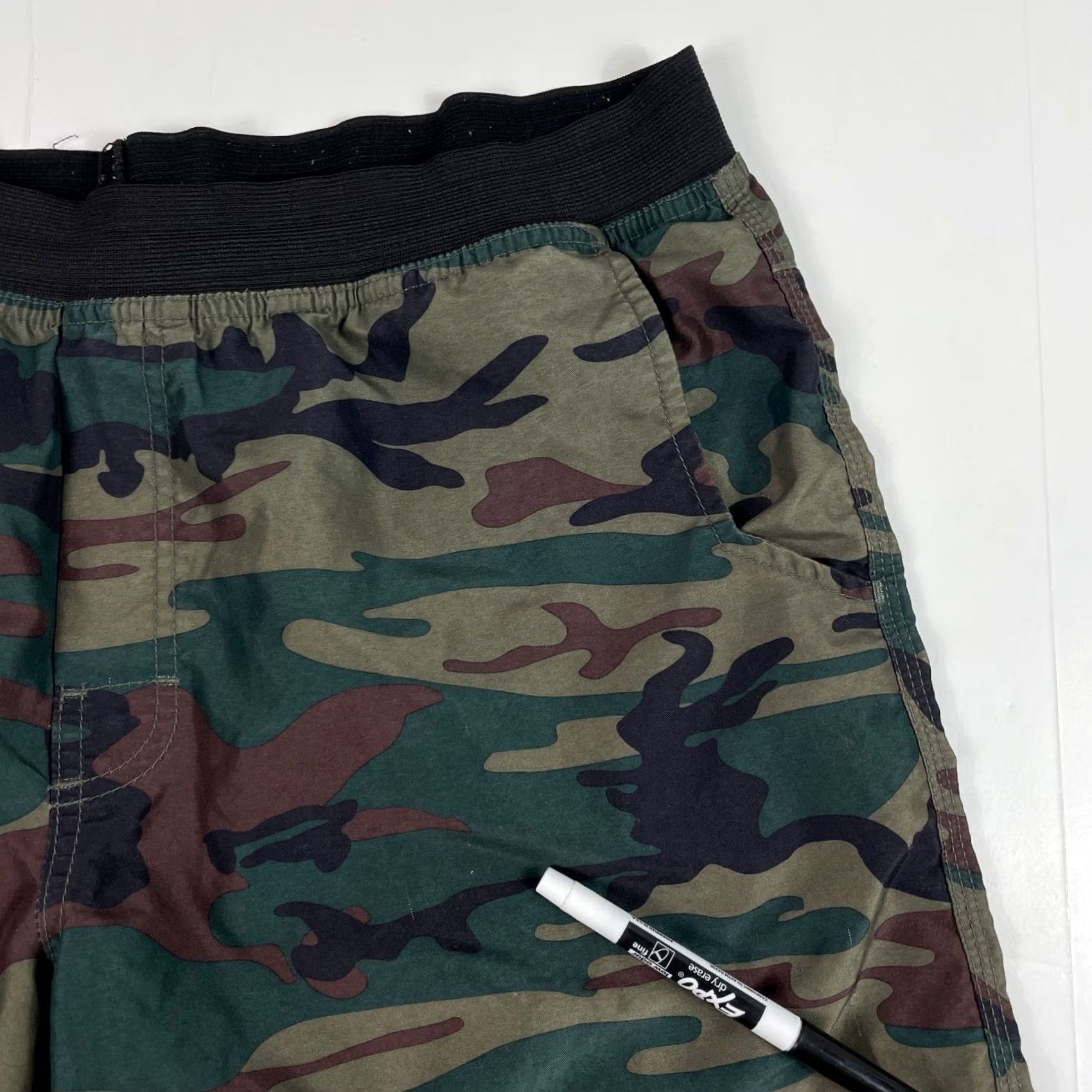 Prana prAna Shorts Mens L Green Swim Men Large Trunks Board Beach Surfing Camouflage Outdoors Size US 33 - 3 Thumbnail