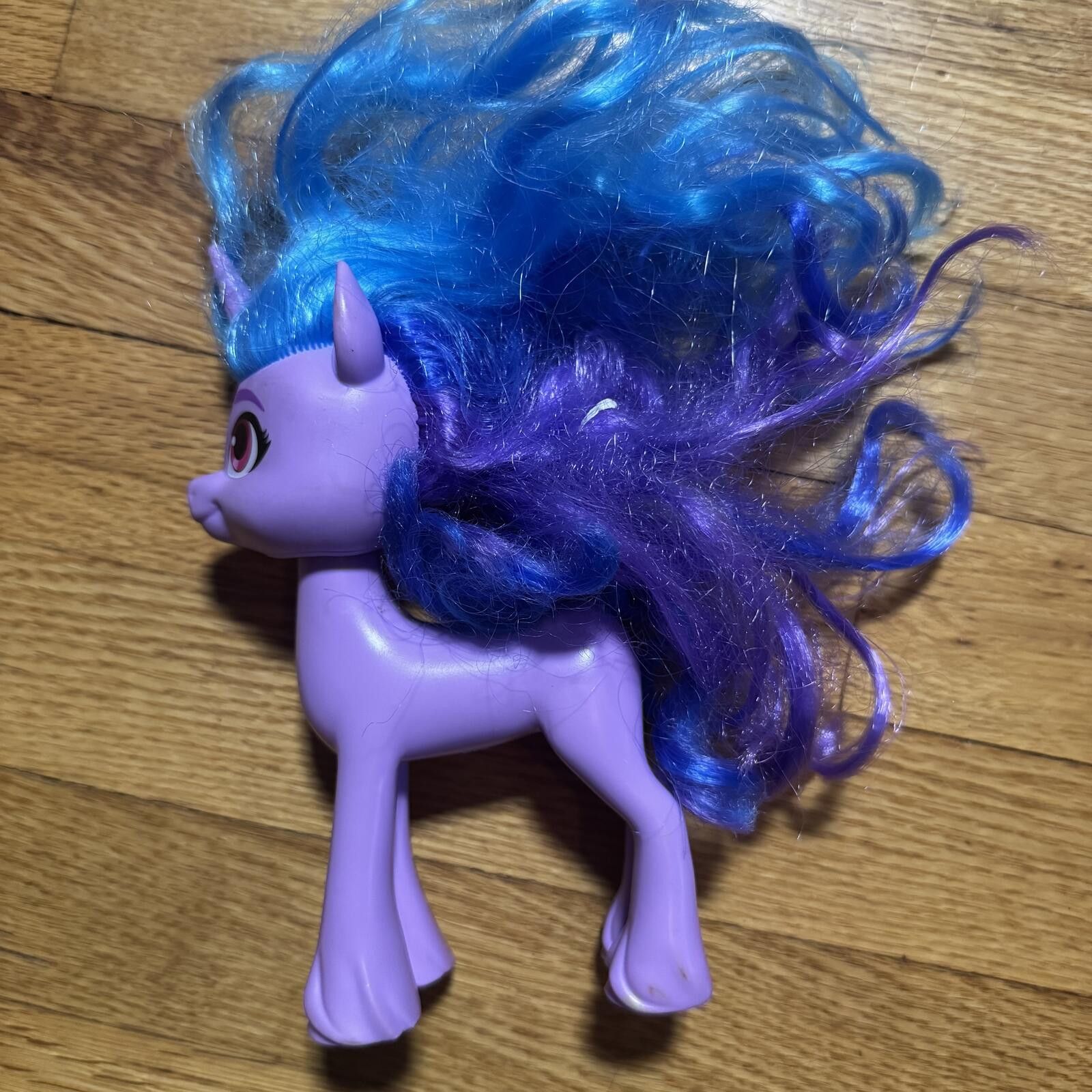 Other G5 My Little Pony Izzy Moonbow 6” Brushable Unicorn, Size ONE SIZE - 3 Thumbnail