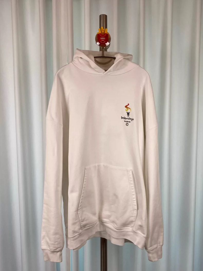 Balenciaga Balenciaga Torch Embroidered Hoodie Hoodie Hoodie White Size US XXS / EU 40 - 1 Thumbnail