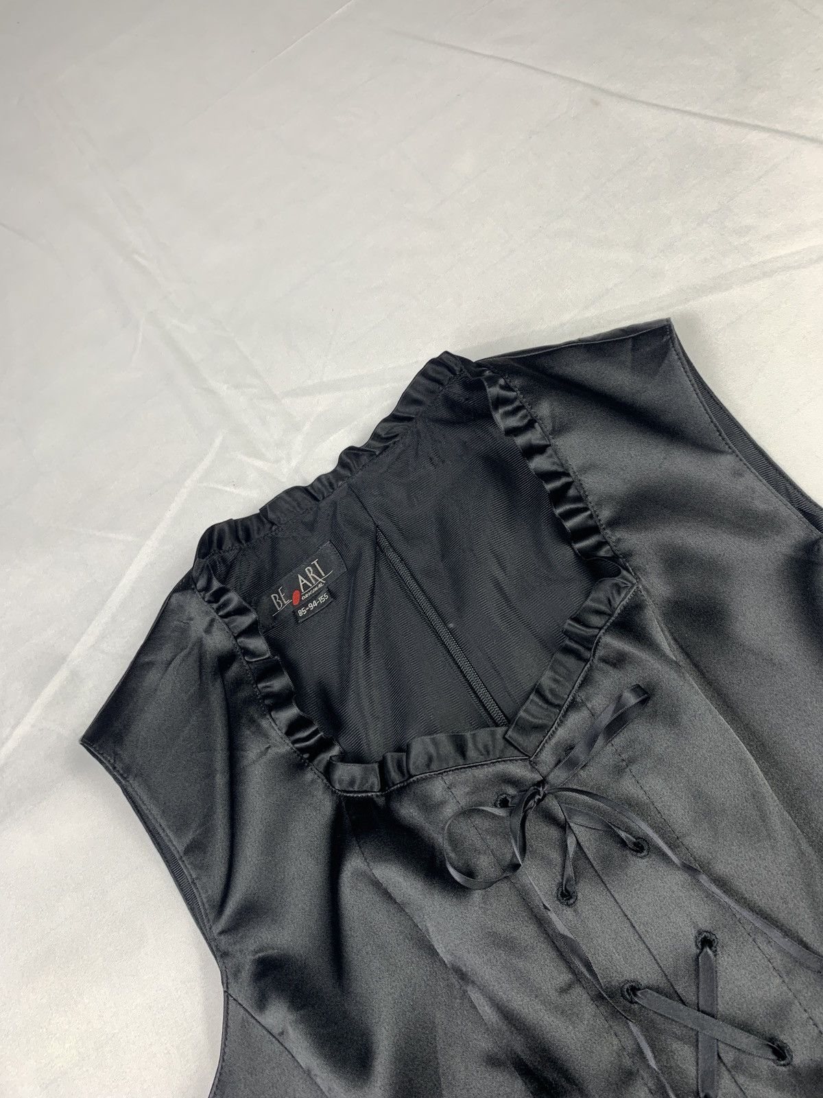 Japanese Brand 2000s Be Art Korea Shiny Black Fitted Lace up Blouse Top Size S / US 4 / IT 40 - 9 Thumbnail