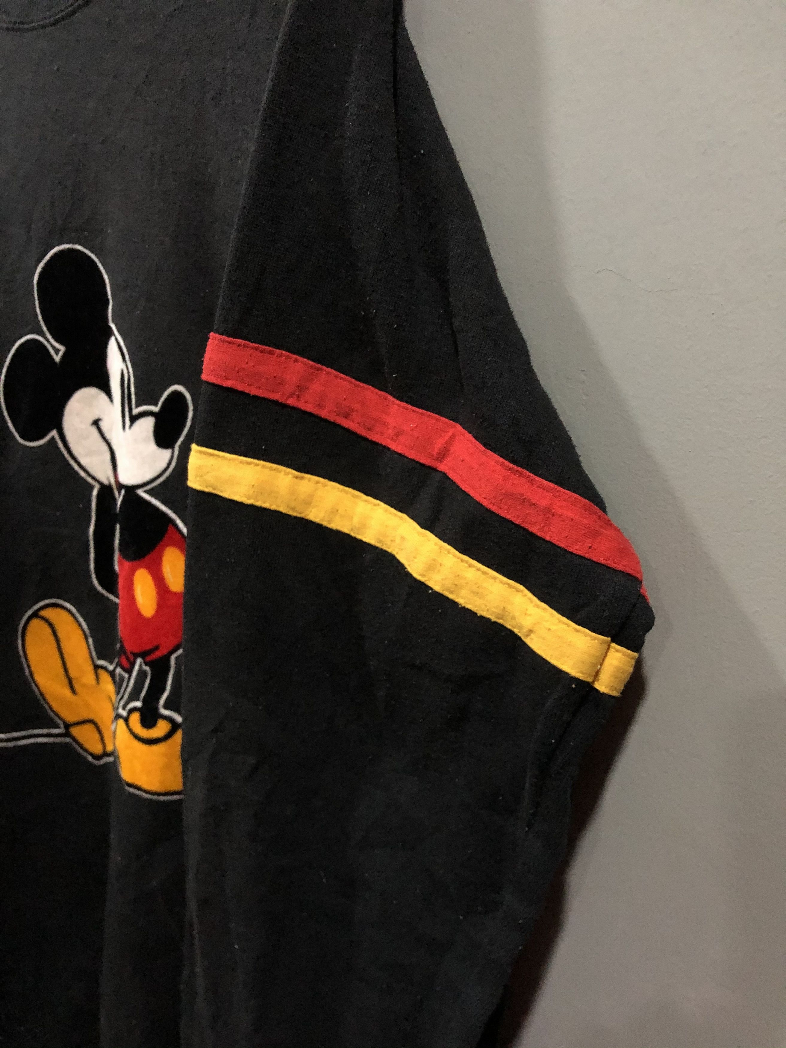 Vintage Vintage 80s Iconic Mickey Mouse Sweatshirt Size US XL / EU 56 / 4 - 5 Thumbnail