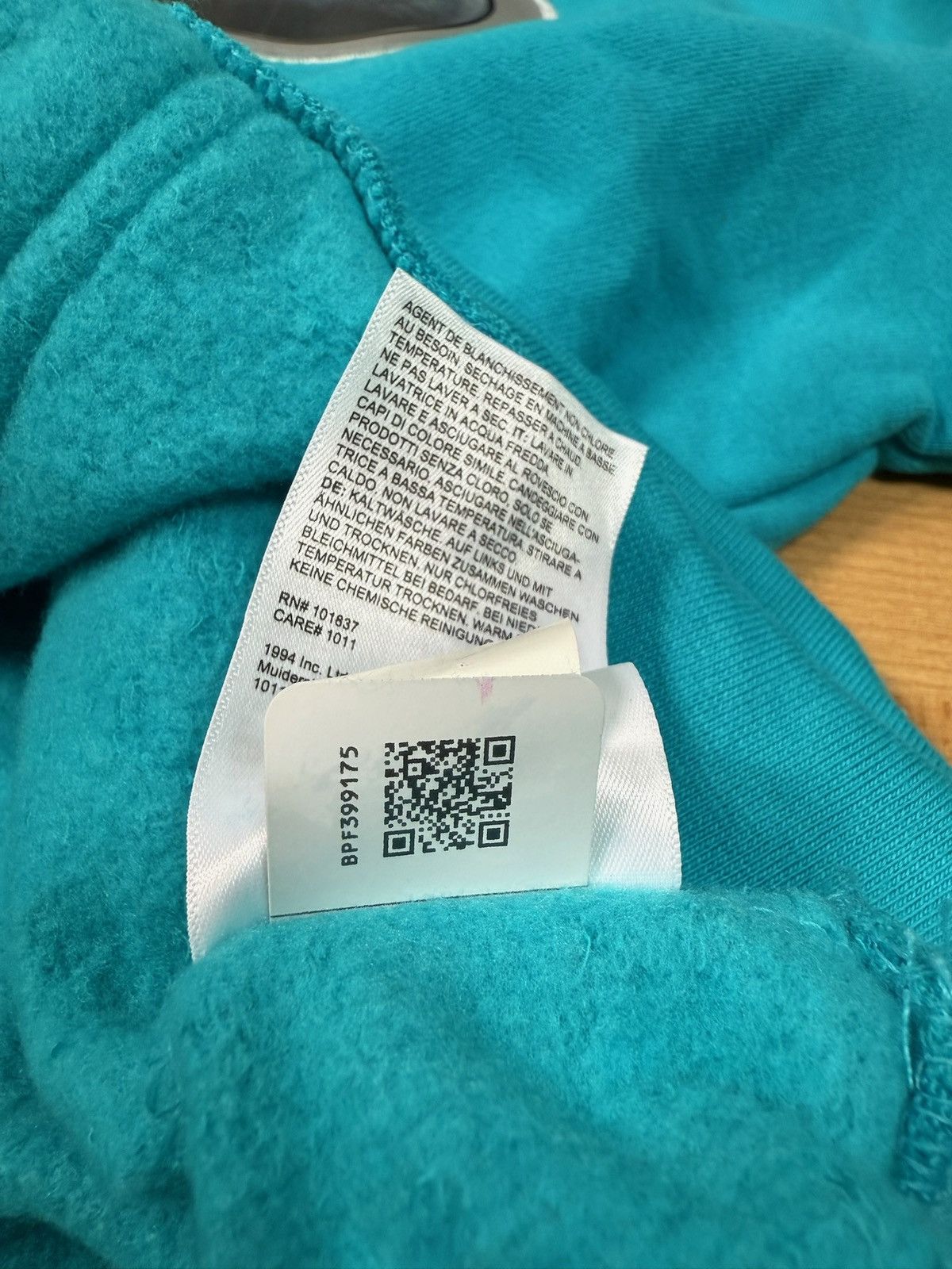 Supreme × The North Face Supreme x The North Face Lenticular Hoodie Teal Medium FW21 Size US M / EU 48-50 / 2 - 10 Thumbnail