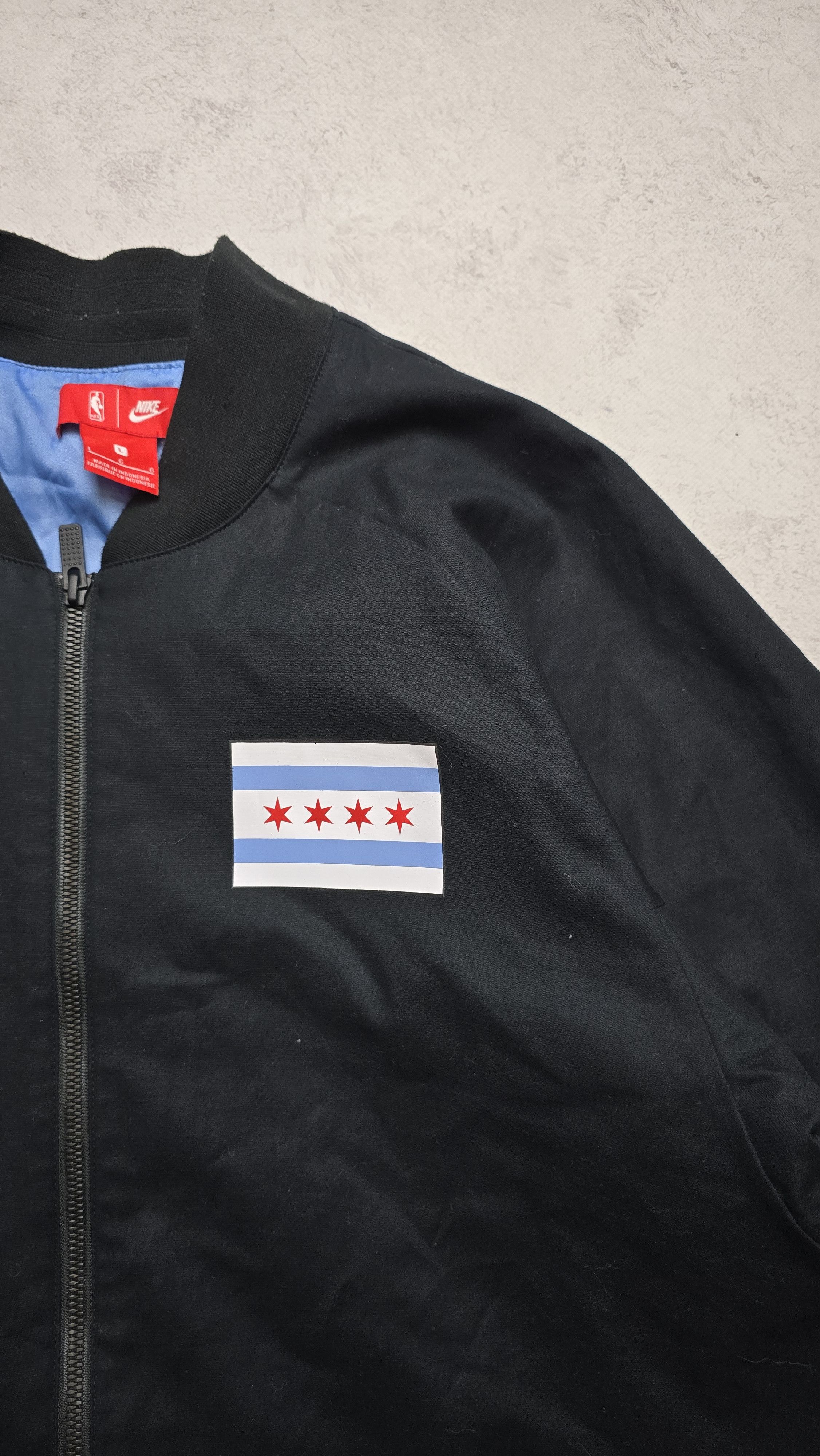 Nike Nike Chicago Bulls City Edition Jacket 899133-010 Size US L / EU 52-54 / 3 - 10 Thumbnail