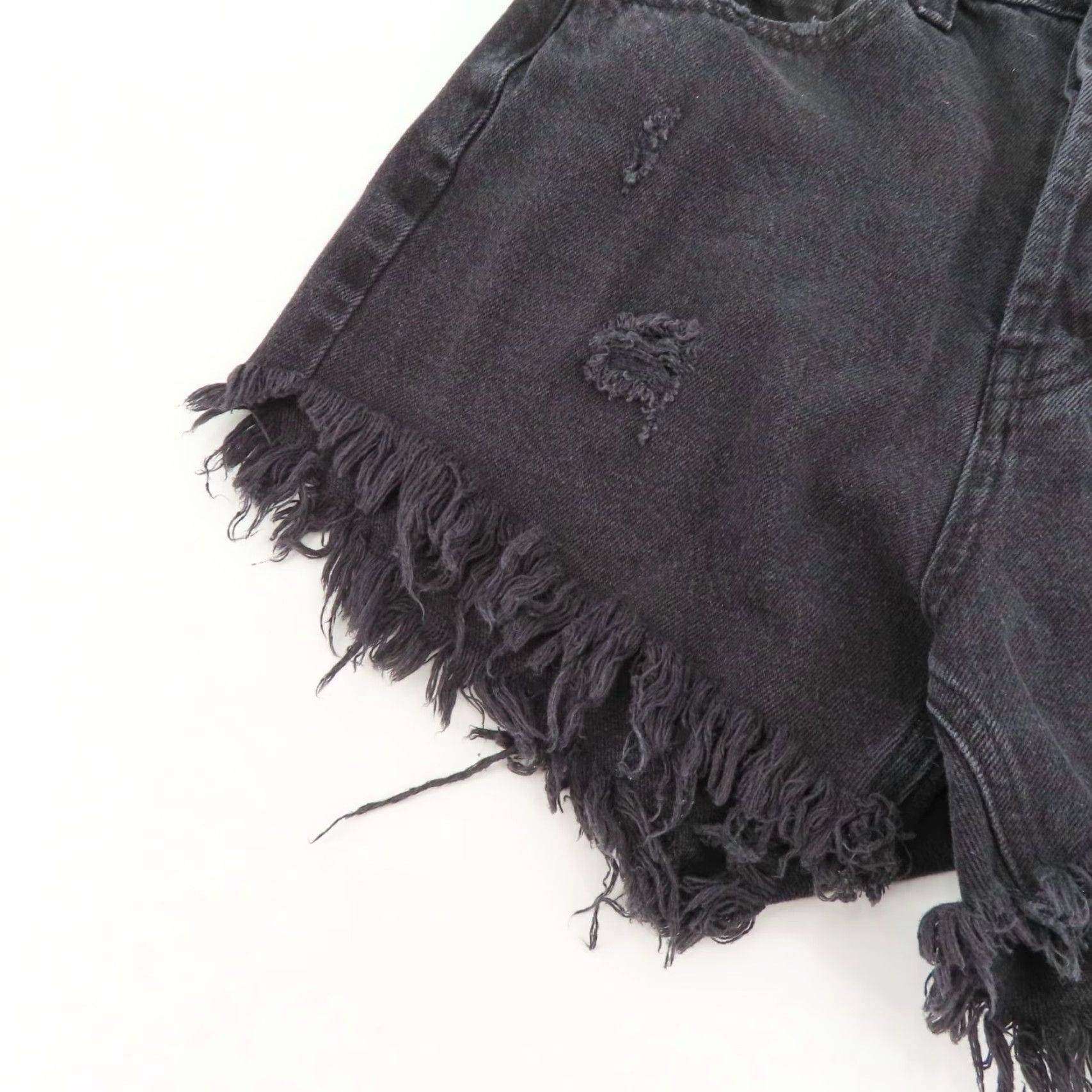 Vintage VINTAGE not applicable; use original: Wild Fable Women 2 Highest Rise Shorts Black Denim Cut-Off Shorts Rise High Button Fly 5-Pocket Size 26" / US 2 / IT 38 - 4 Thumbnail