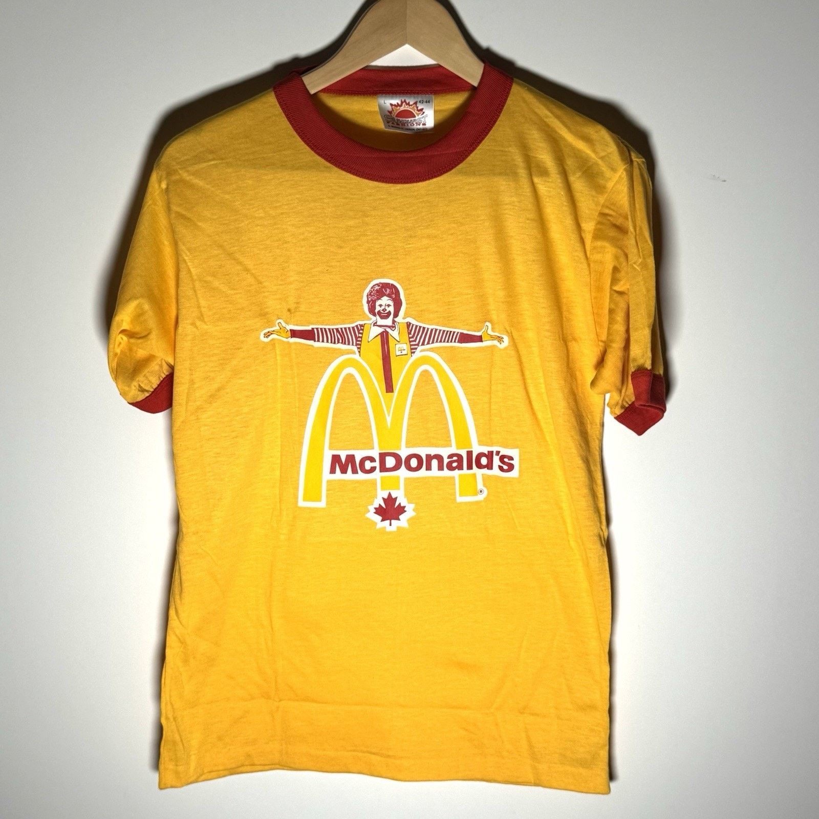 Vintage VTG Womens McDonald’s Ronald McDonald Graphic T-shirt Large Size S / US 4 / IT 40 - 1 Thumbnail