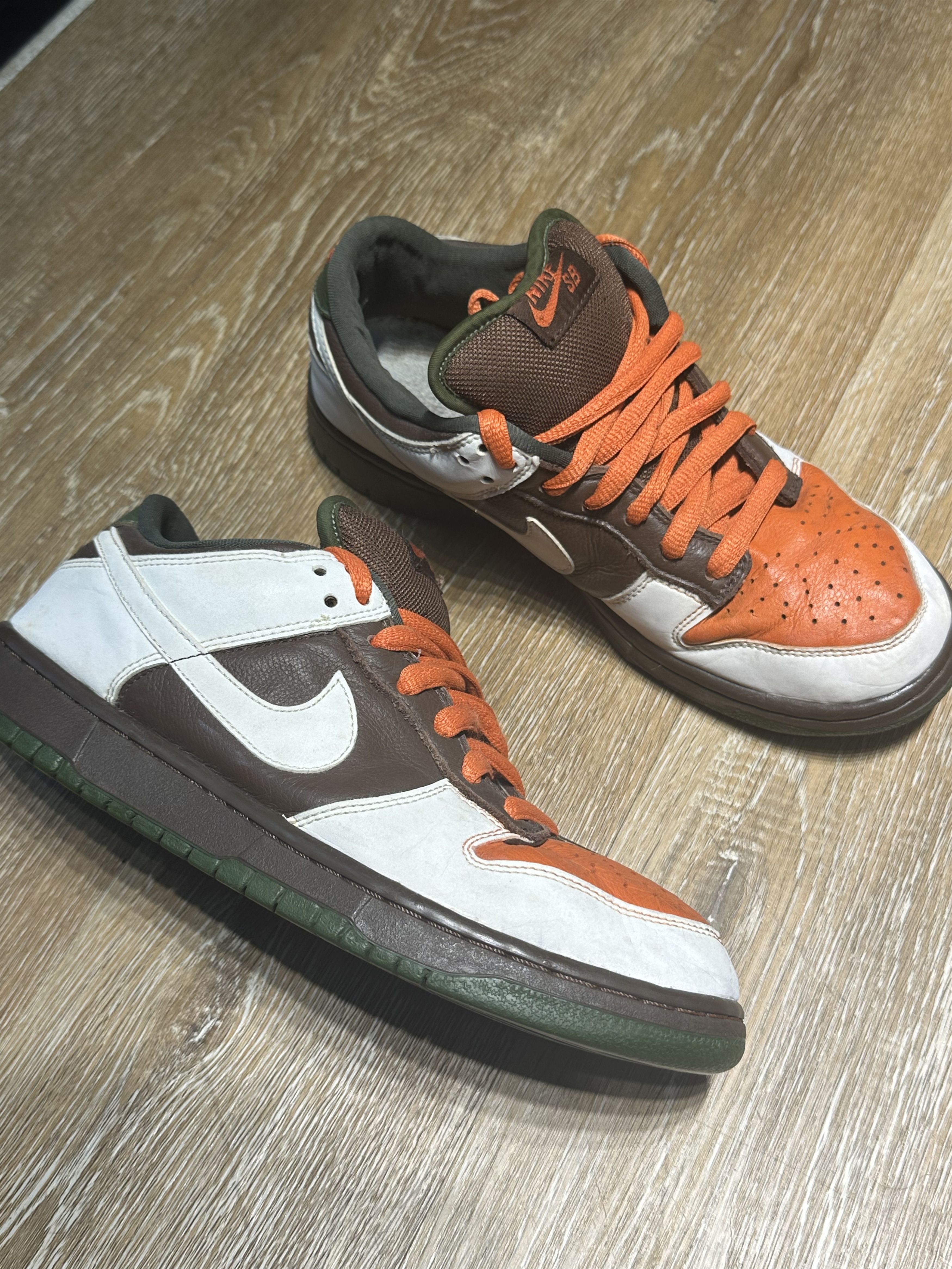 Nike nike dunk low oompa loompa Size US 9 / EU 42 - 3 Thumbnail