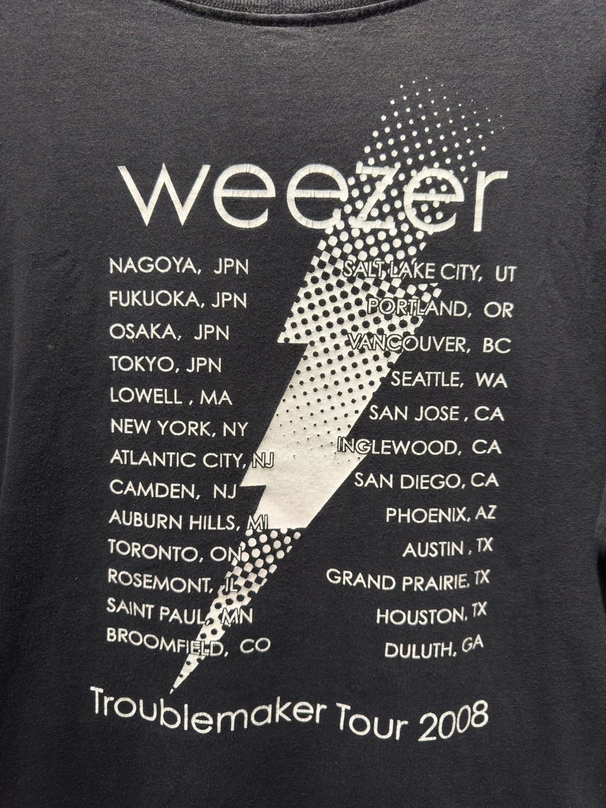Band Tees Weezer Tour 2008 Band Tshirt Size US L / EU 52-54 / 3 - 5 Thumbnail