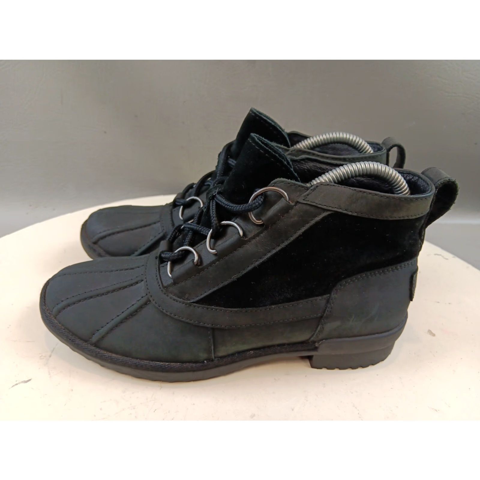Ugg UGG Duck Boot Women 6.5 Black Leather Shearling Waterproof Lace Up Outdoor Boots Size US 7 / IT 37 - 6 Thumbnail