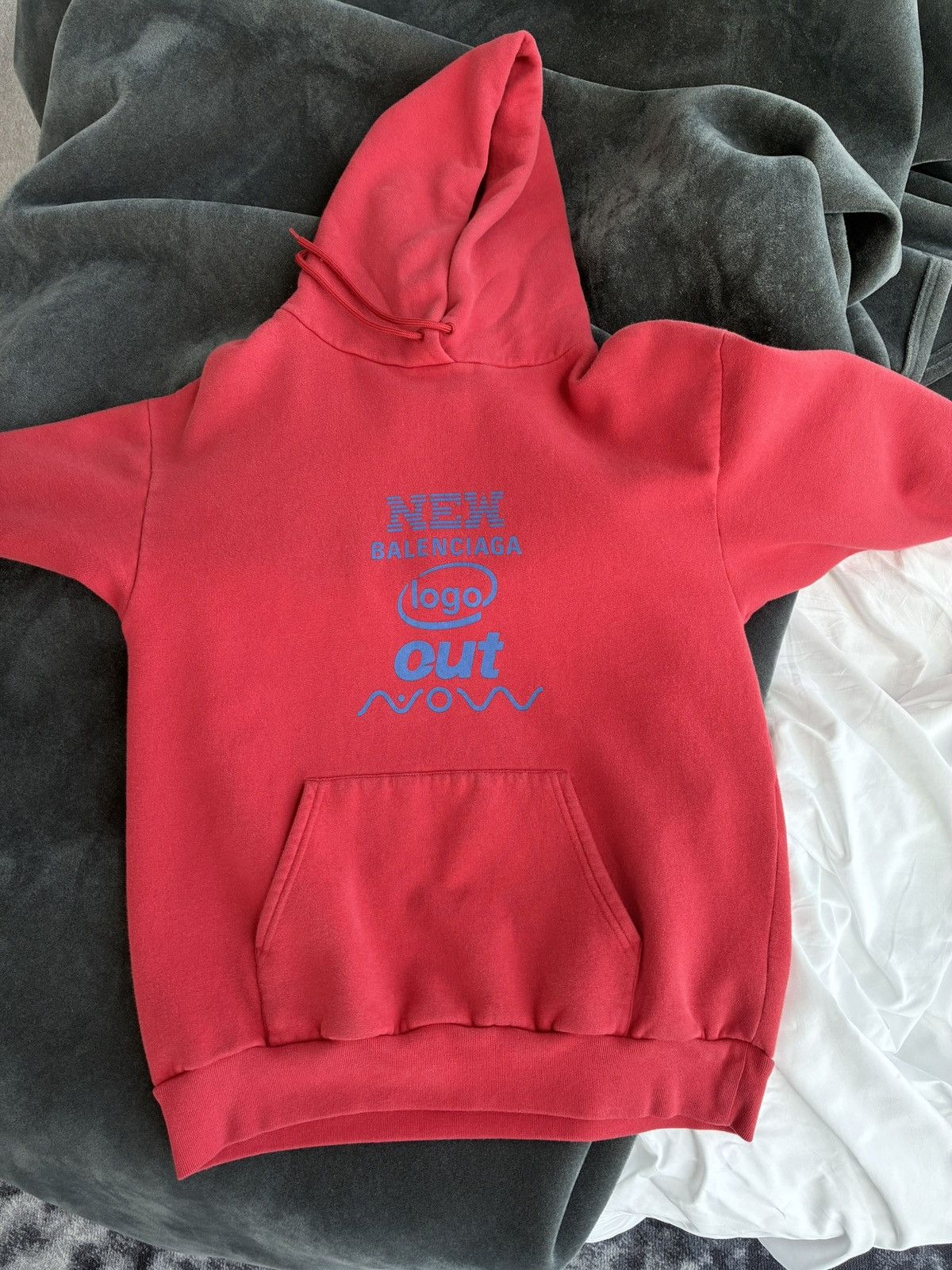 Balenciaga Balenciaga New Logo Out Now Size US M / EU 48-50 / 2 - 2 Thumbnail