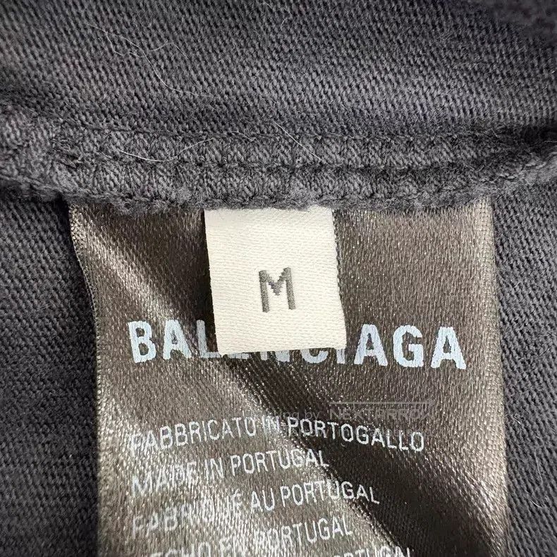 Balenciaga Balenciaga Hawaiian Island Palm Tree Printed Back Logo Sho Size US M / EU 48-50 / 2 - 5 Thumbnail