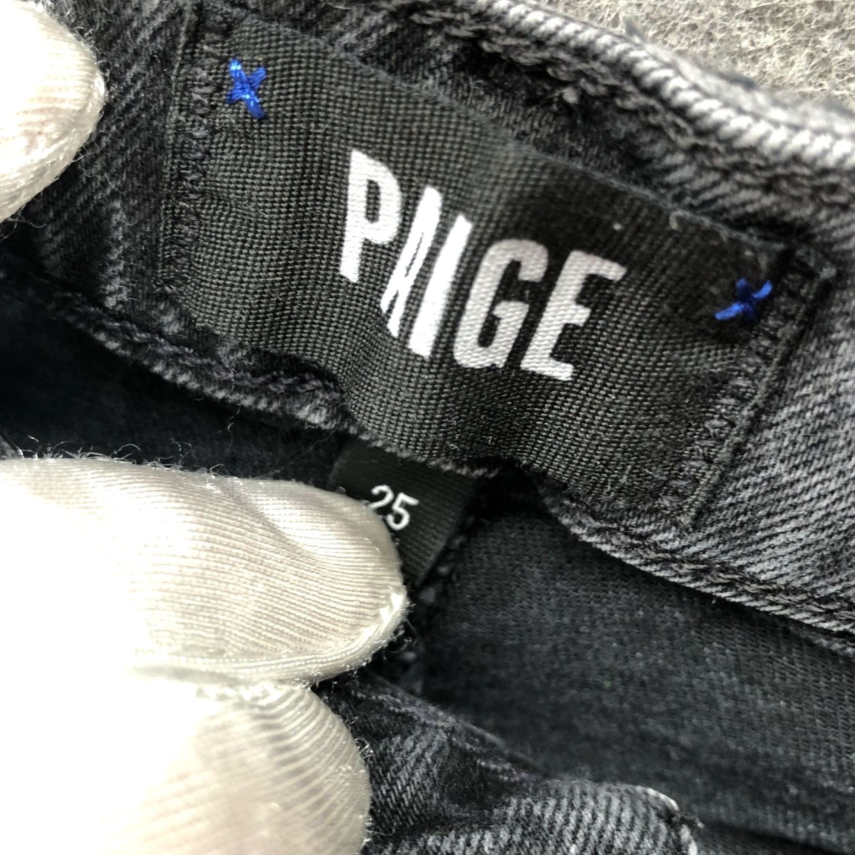 Paige Paige Dani Denim Shorts Womens 25 Black Cutoff Fringe High Rise Stretch De nim Short s with Pockets Size 42" / US 20 - 7 Thumbnail