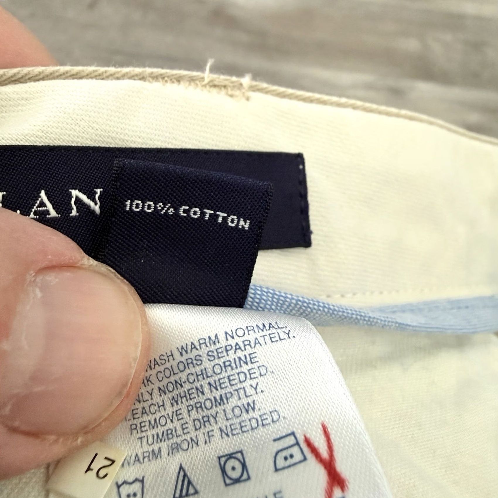 Lands' End Lands' End Chino Pants Mens 34 Khaki Flat Front 100% Cotton NEW Regular Straight Belt Loops Pockets Casual Workwear Tailored Size US 34 / EU 50 - 6 Thumbnail