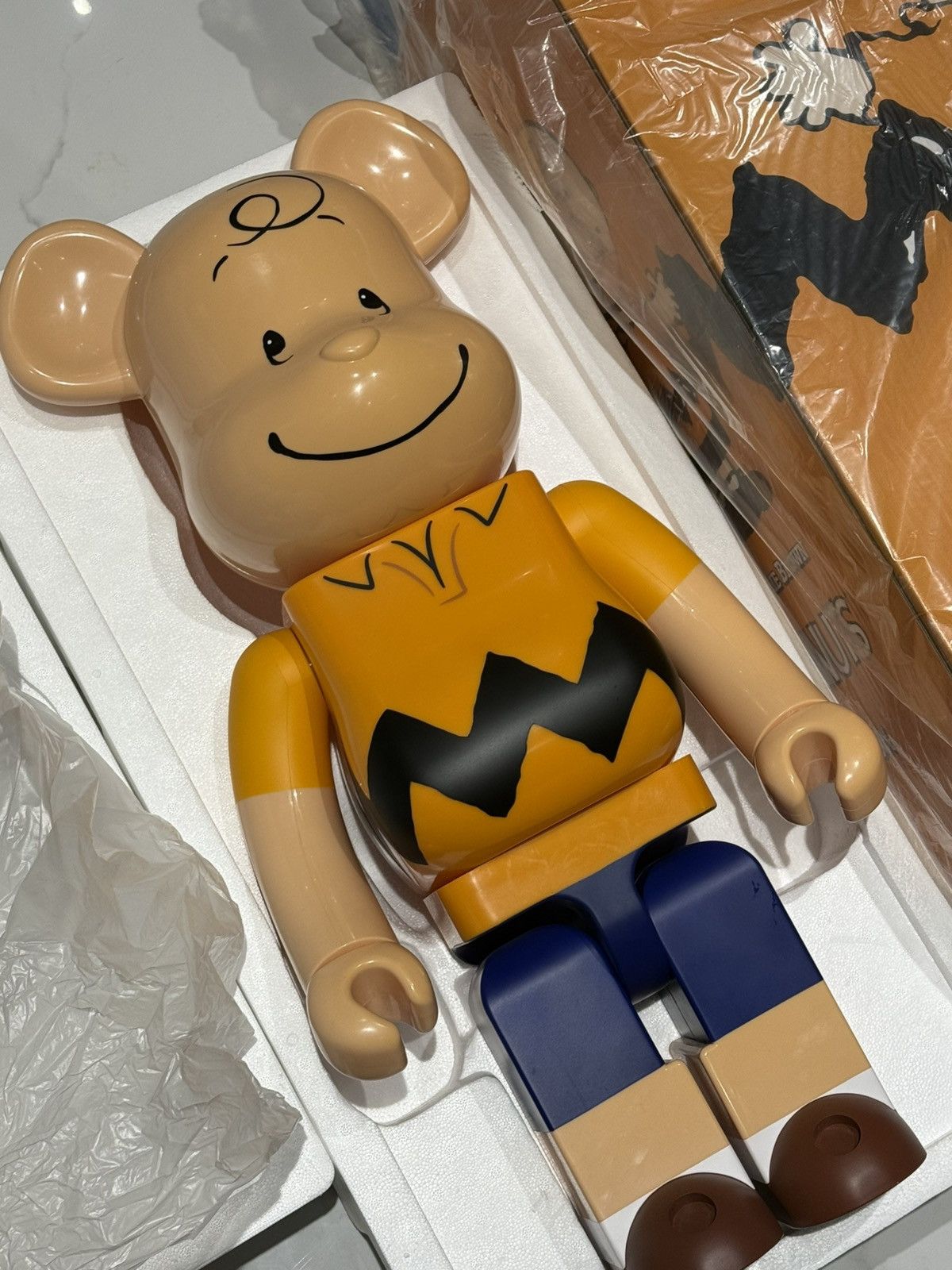 Medicom Toy Bearbrick Peanuts Charlie Brown 2017 Vision 1000% Size ONE SIZE - 1 Thumbnail
