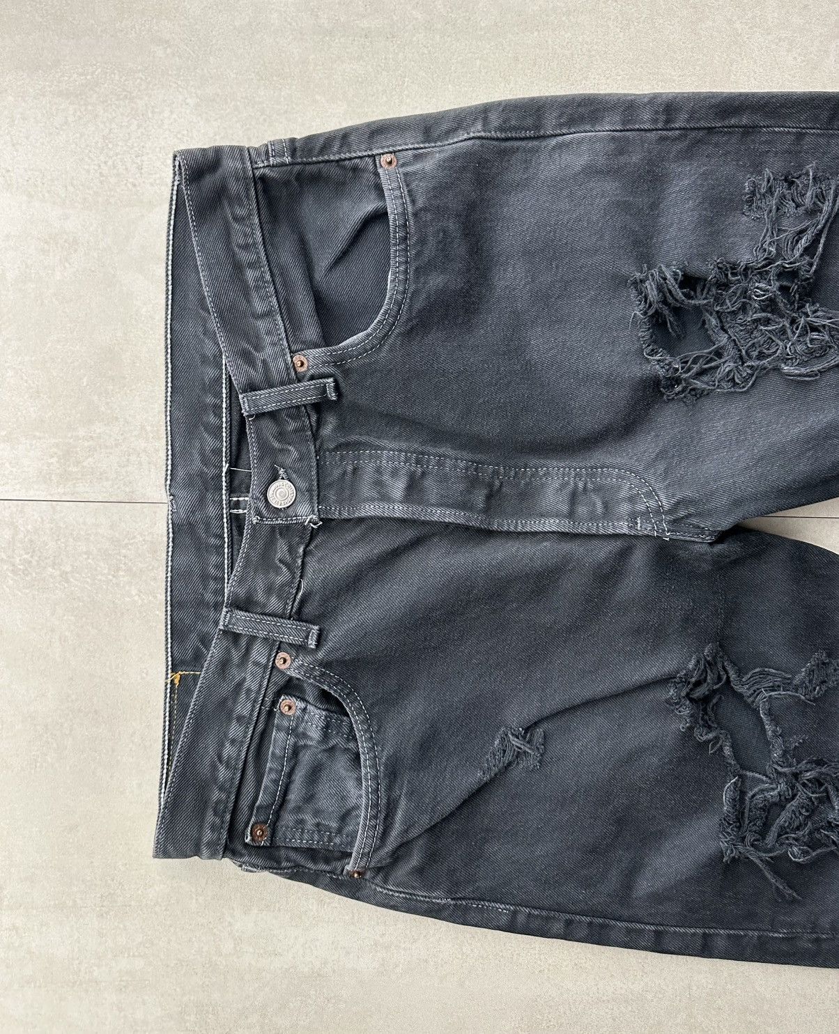 Levi's vtg trashed Levi’s jeans 544 size33 Size US 33 - 5 Thumbnail