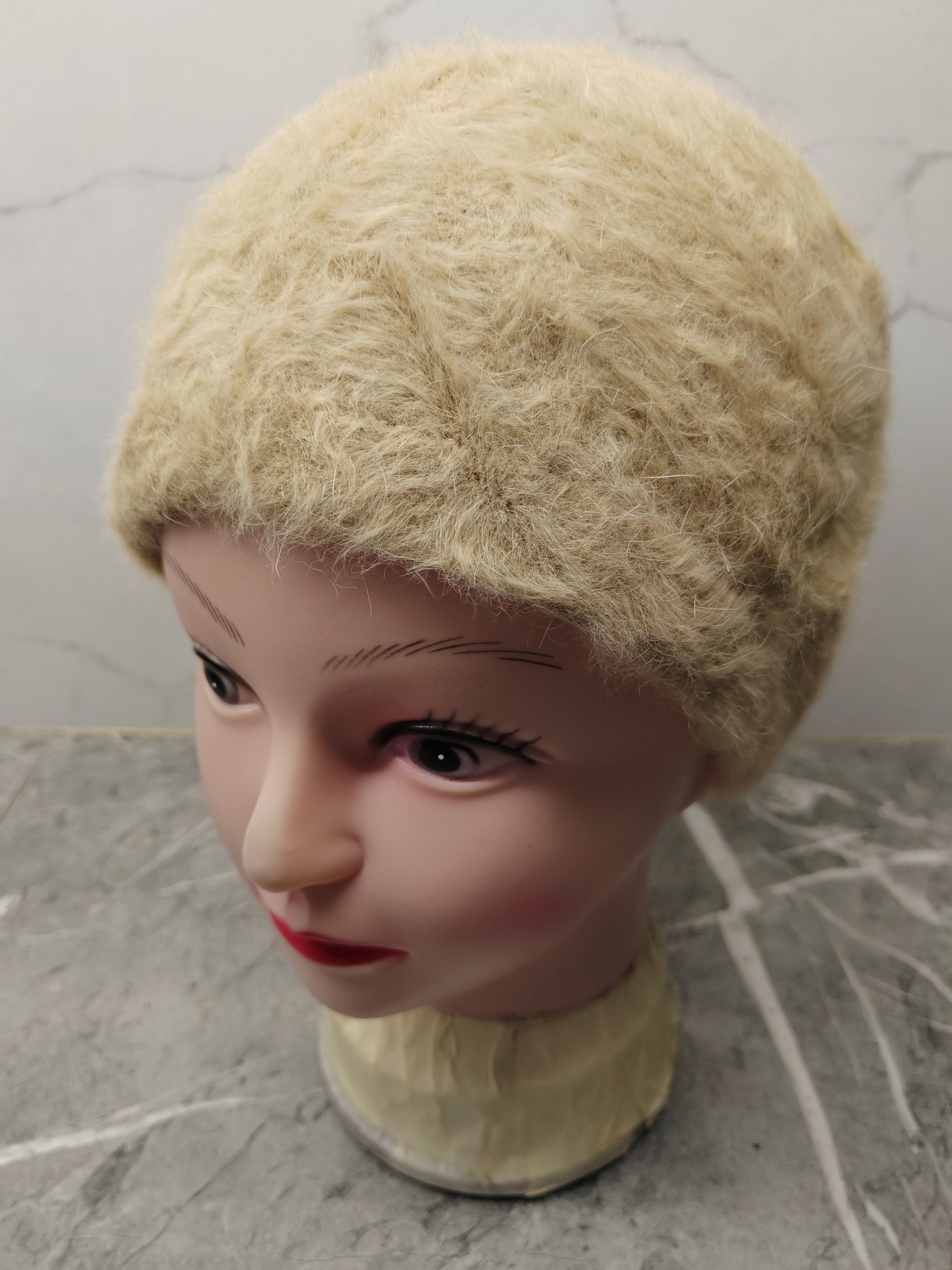 Japanese Brand Vintage Passage Mignon Japanese Fur Snowcap Beanie Size ONE SIZE - 2 Thumbnail