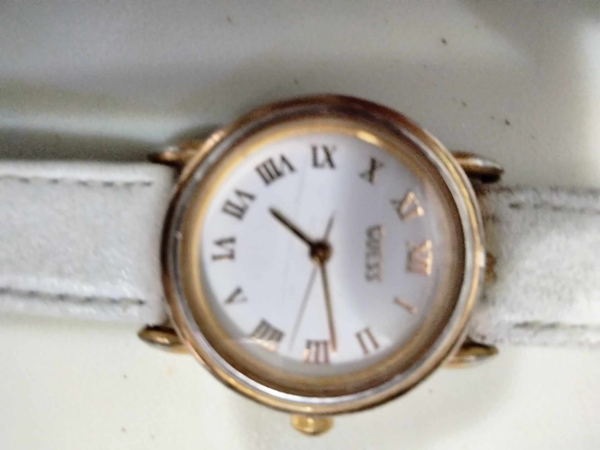Guess Guess -Wristwatch simple but smart-ready for your wrist Size ONE SIZE - 3 Thumbnail