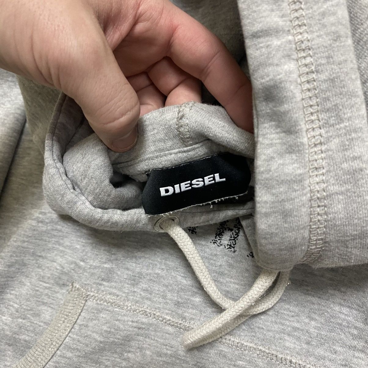 Diesel Vintage Diesel Hoodie Big Logo Men’s XL Size US XL / EU 56 / 4 - 7 Thumbnail