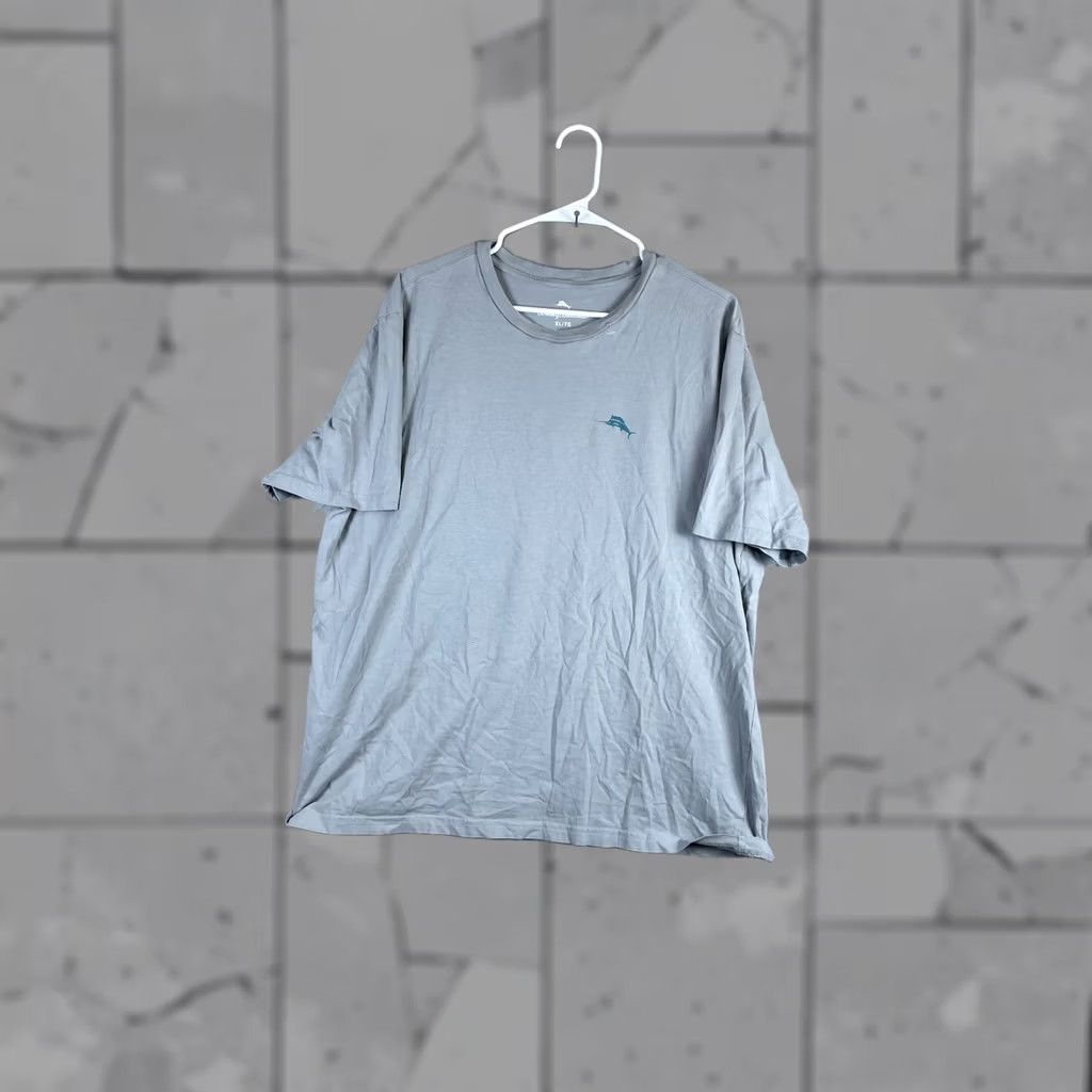 Tommy Bahama Tommy Bahama T-Shirt Mens XL Gray Graphic Back Marlin Cotton Tee Size US XL / EU 56 / 4 - 1 Thumbnail