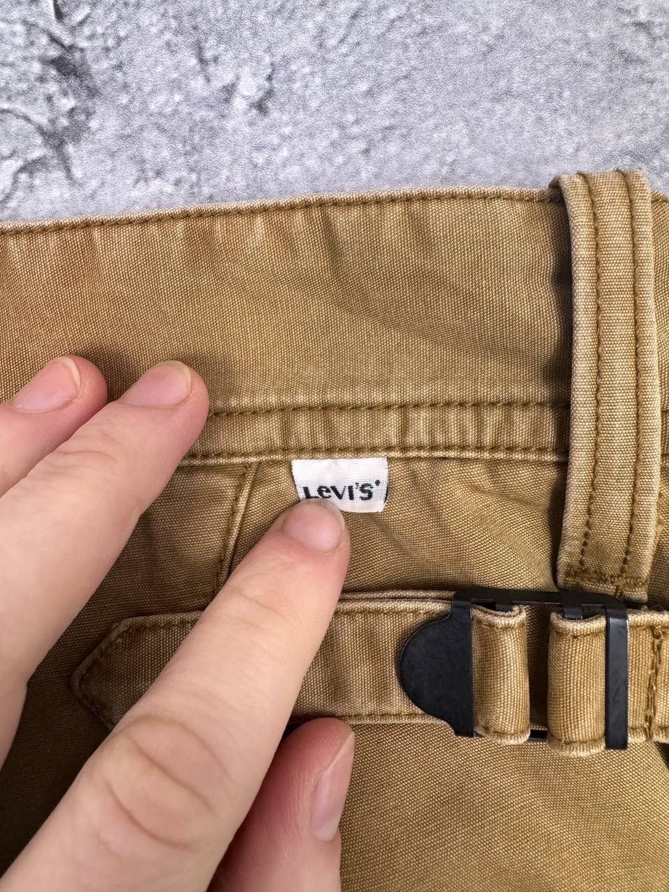 Levi's Vintage Clothing Levi's Men Vintage Pants Beige Straight Casual Size W33 Size US 33 - 10 Thumbnail