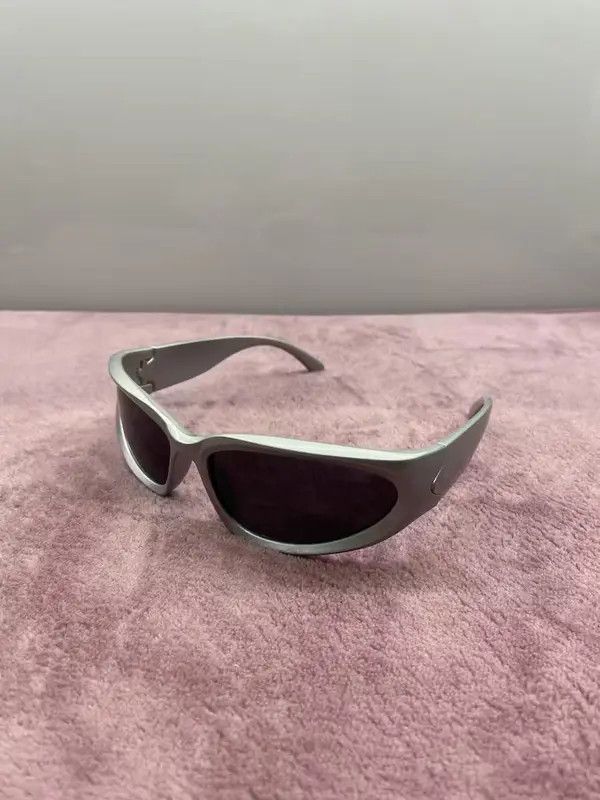 Electric Visual × Japanese Brand Vintage Silver Chrome Y2K glasses Sunglasses cyber rave punk Size ONE SIZE - 4 Thumbnail