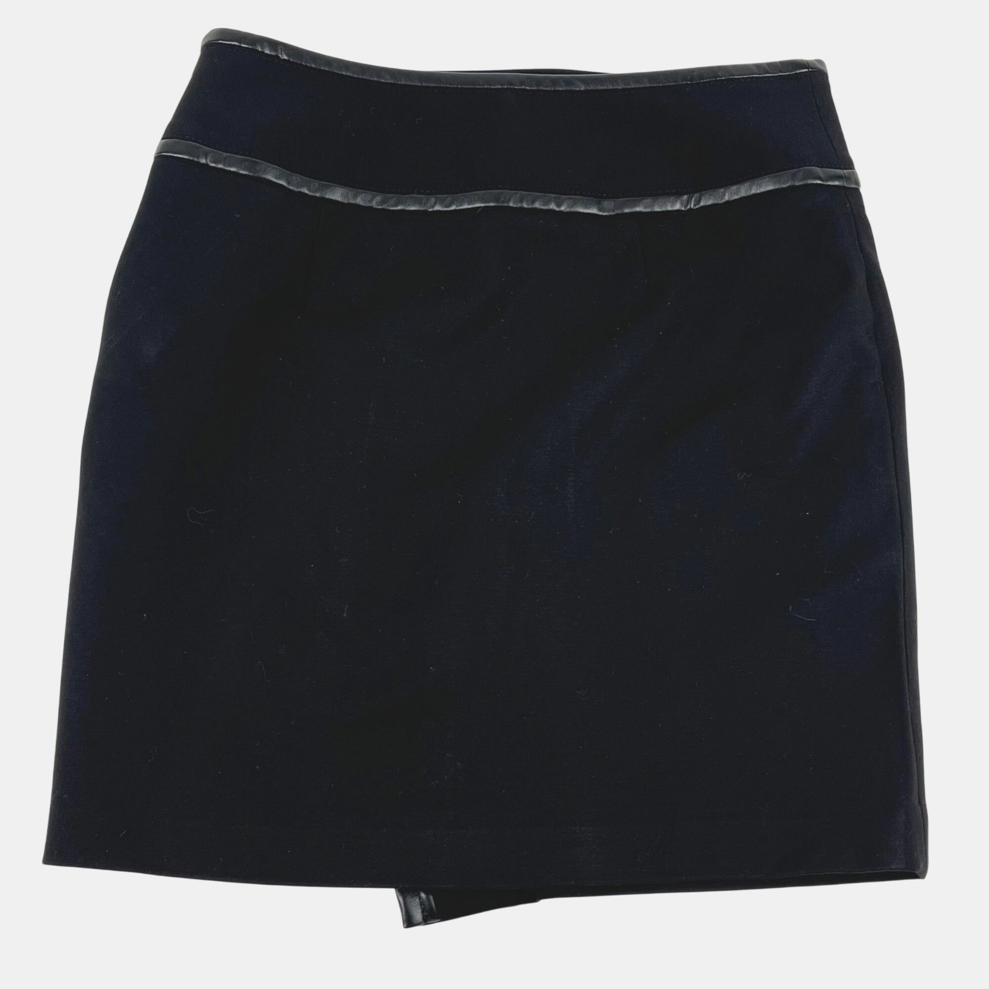 White House Black Market White House Black Market WHBM Black Pencil Skirt Faux-Leathe Size 26" / US 2 / IT 38 - 3 Thumbnail