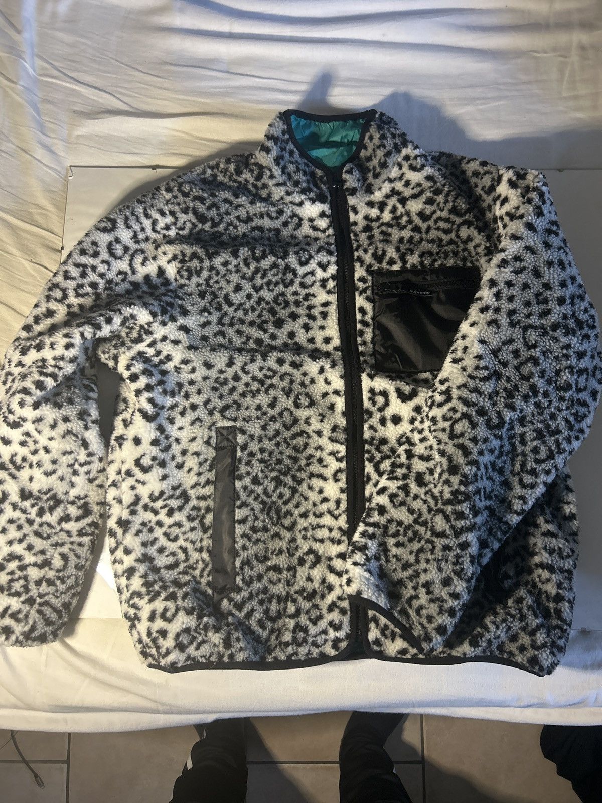 Supreme Supreme FW17 Reversible Leopard Fleece Size US L / EU 52-54 / 3 - 1 Thumbnail
