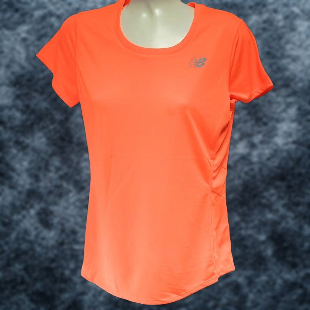New Balance Womens New Balance Accelerate Shirt Short Sleeve NB DRY Orange 100% Polyester Athletic activewear Size S Women Size S / US 4 / IT 40 - 1 Thumbnail