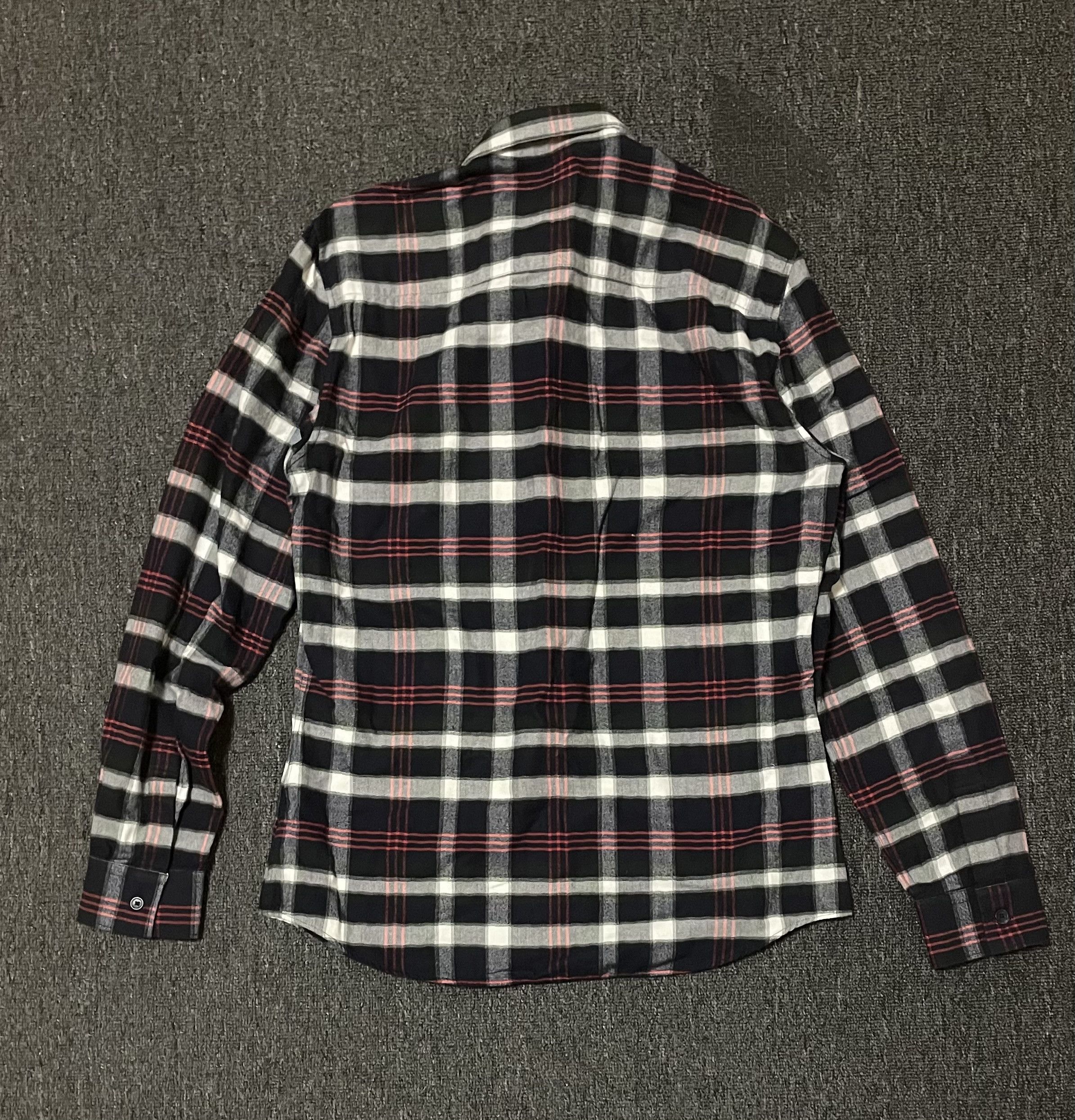 Givenchy Givenchy flannel plaid shirt size 40/M Size US M / EU 48-50 / 2 - 4 Thumbnail