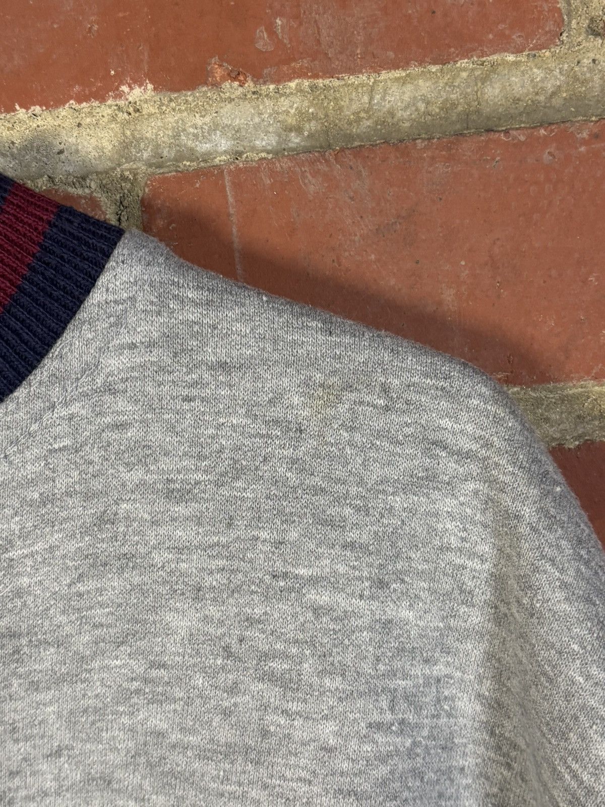 MLB Vintage 90s Cleveland Indians Embroidered Logo Sweatshirt XL Size US XL / EU 56 / 4 - 7 Thumbnail