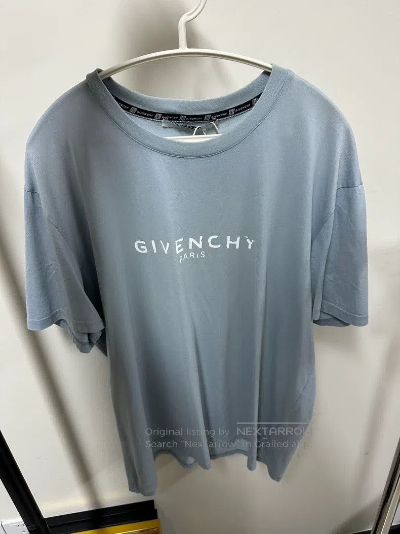 Givenchy Givenchy Haze blue short-sleeve T-shirt Size US XXL / EU 58 / 5 - 1 Thumbnail