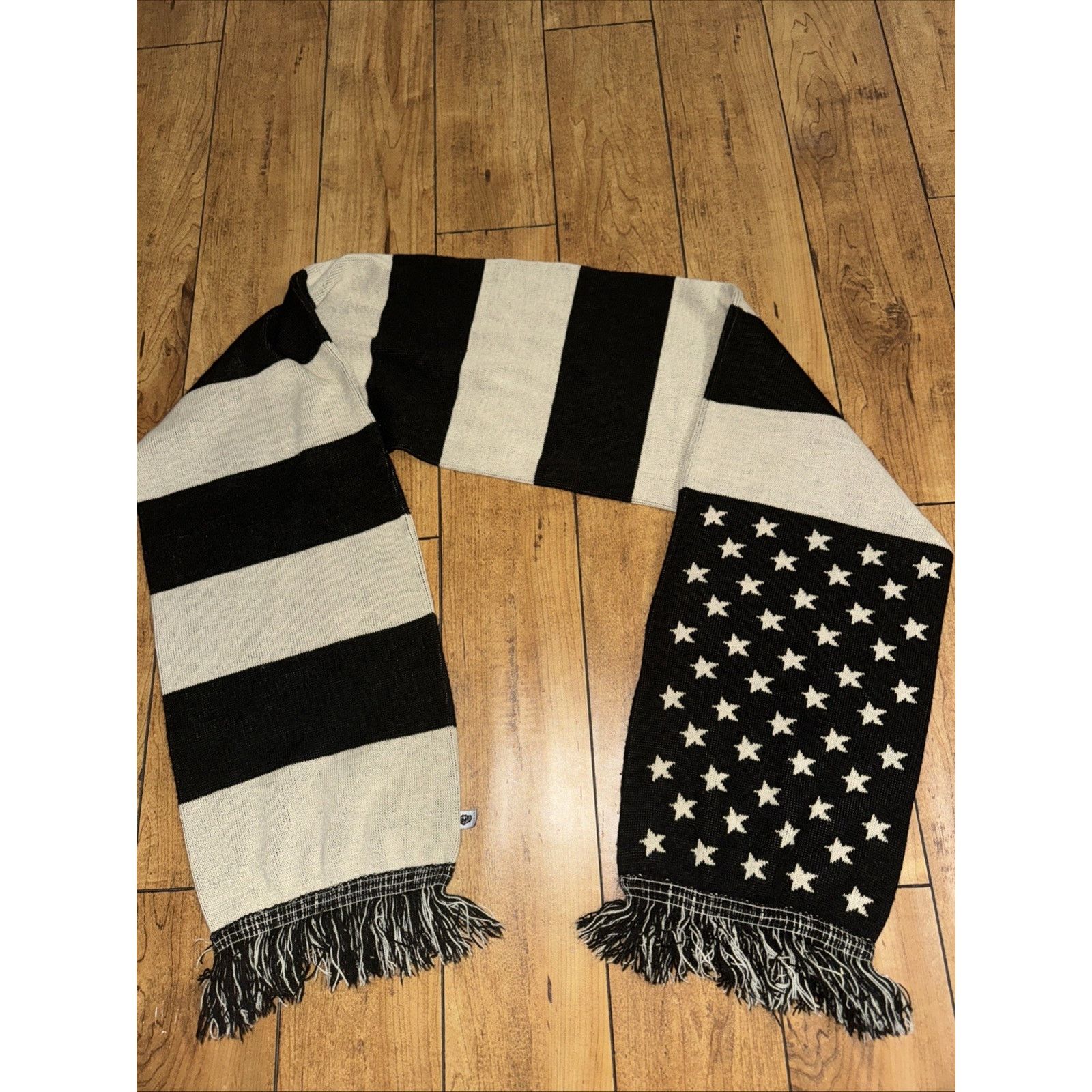 Mishka Mishka NYC American Flag Scarf Black And Cream Size ONE SIZE - 3 Thumbnail