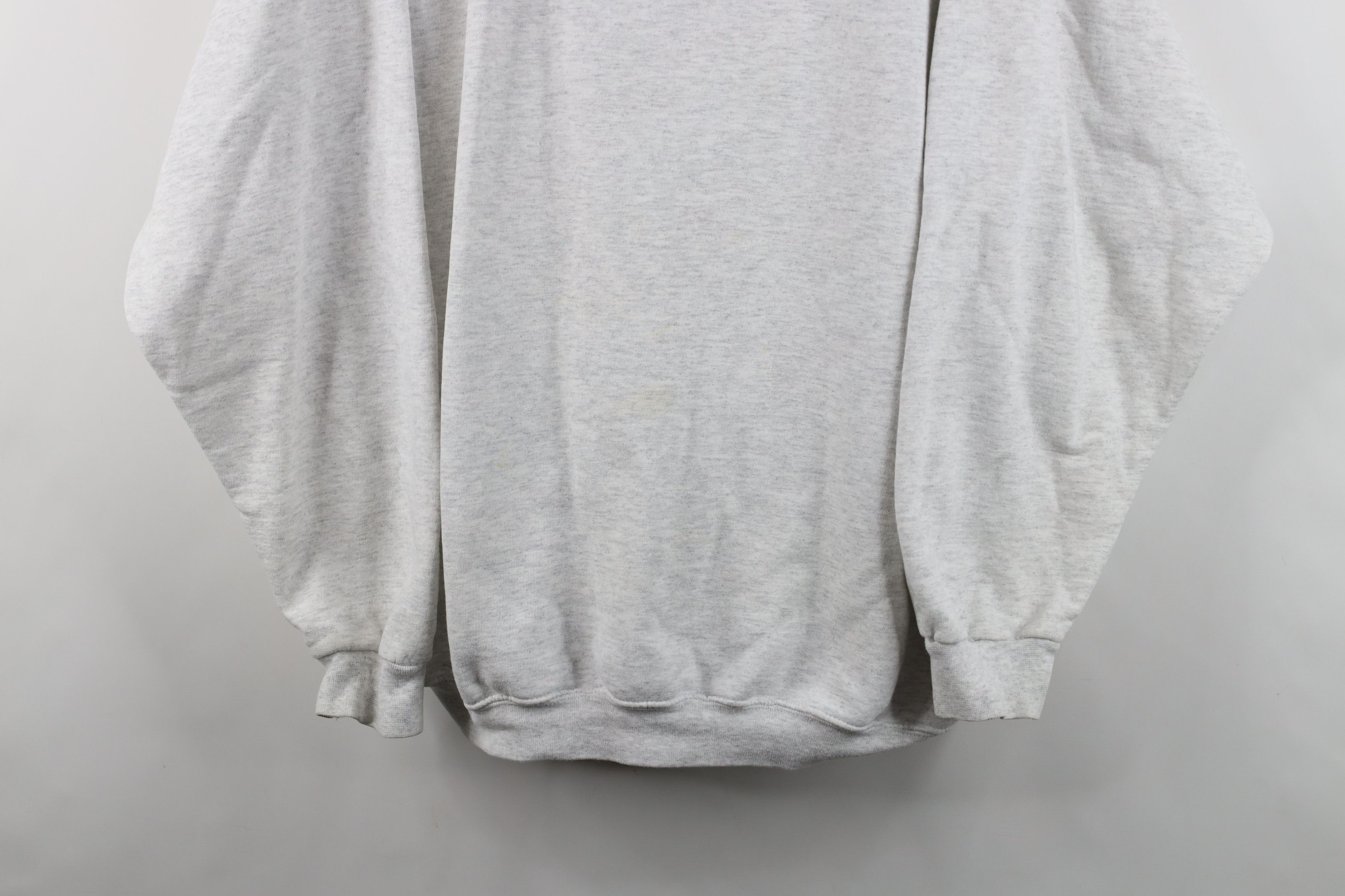 Vintage Vintage 90s Willy Wonka and the Chocolate Factory Sweatshirt Size US XXL / EU 58 / 5 - 3 Thumbnail