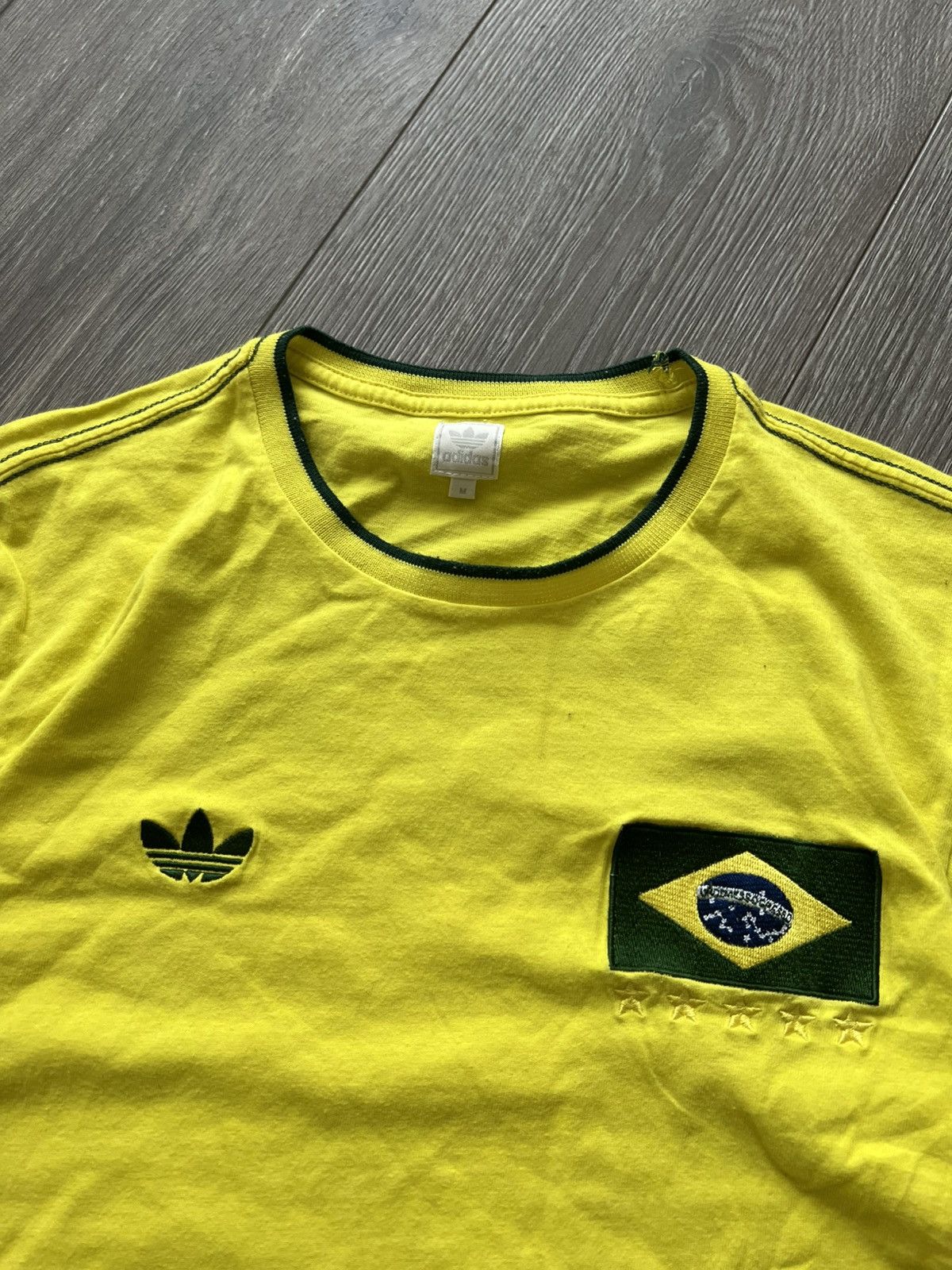 Adidas Vintage Adidas Brasil Football T-Shirt Football Soccer Size US M / EU 48-50 / 2 - 2 Thumbnail