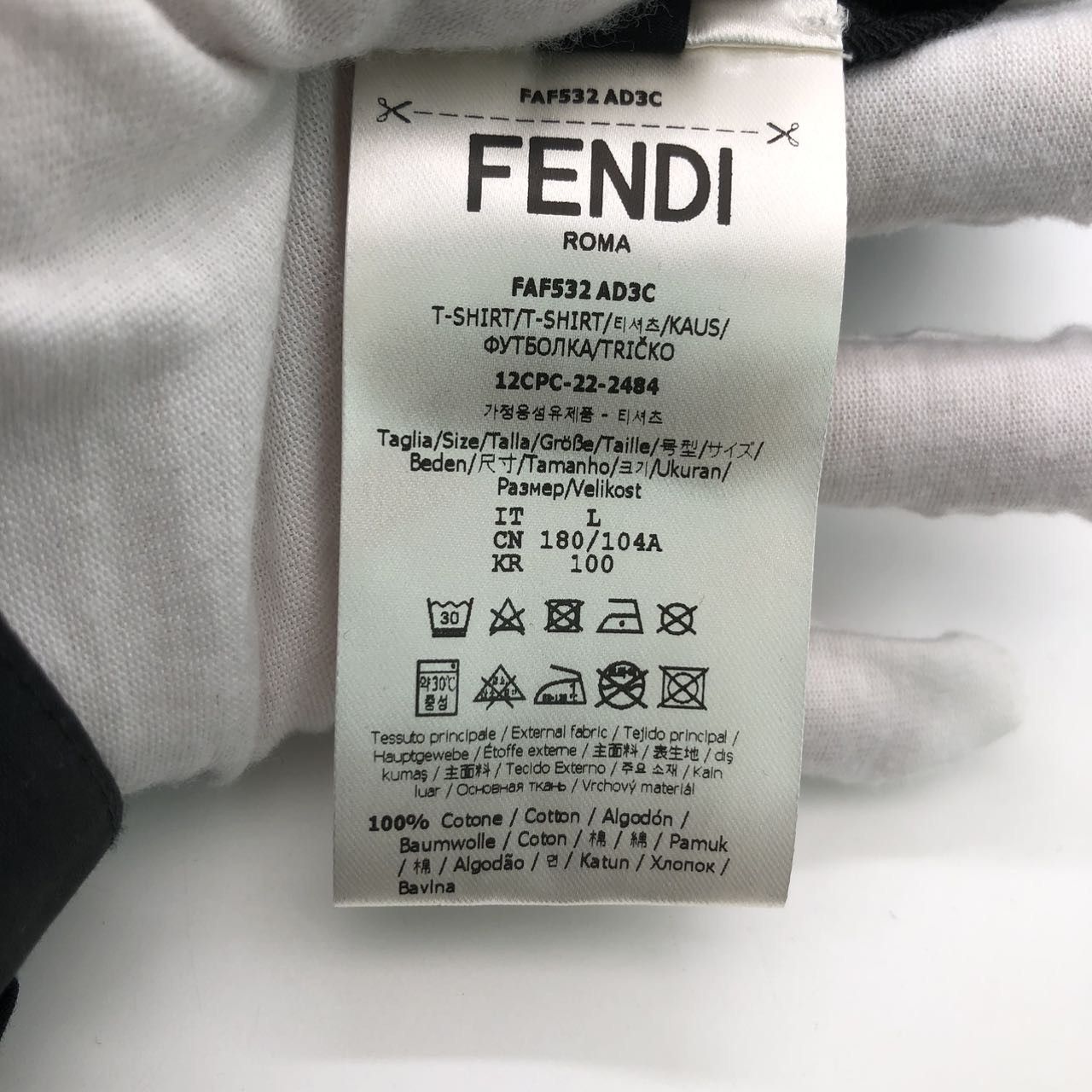 Fendi Fendi Logo Letter Print Casual Short Sleeve T-shirt K26WX Size US L / EU 52-54 / 3 - 7 Thumbnail
