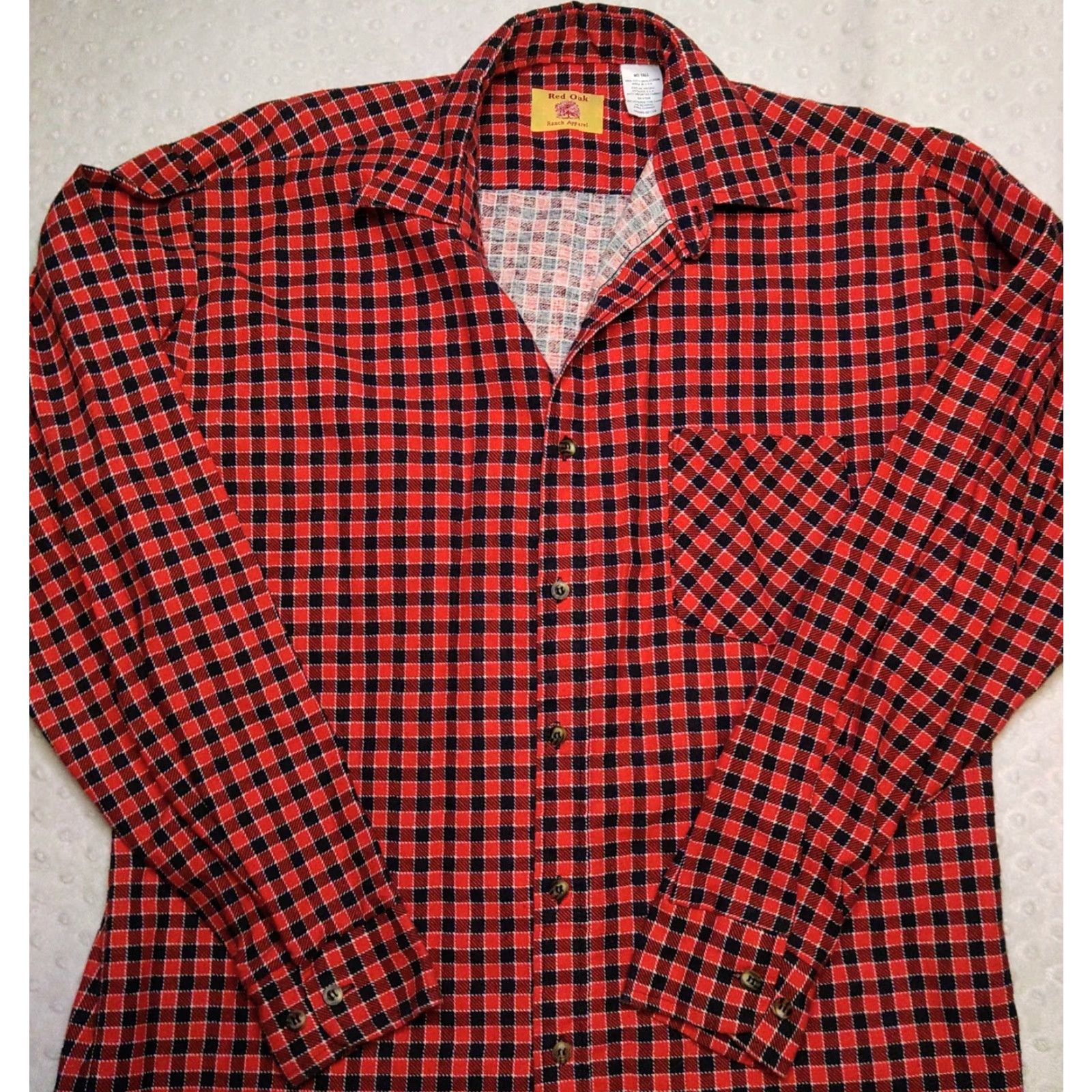 Vintage VINTAGE Vintage Red Oak Ranch Apparel Thick Flannel Red Made In USA Size Medium Tall Shirt Mens Red 90s Western USA Thick Flannel Button-Up Size US M / EU 48-50 / 2 - 4 Thumbnail