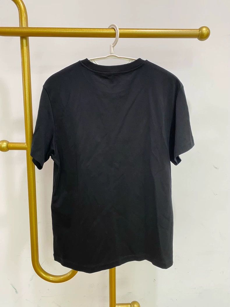 Louis Vuitton Louis Vuitton black logo letters on the chest short sleeve Size US L / EU 52-54 / 3 - 2 Thumbnail